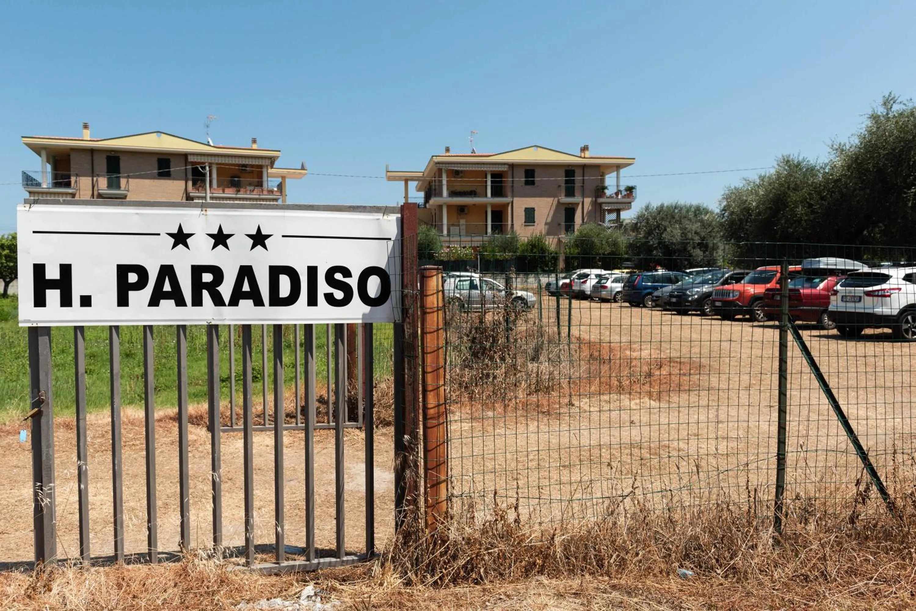 Area and facilities in Hotel Paradiso