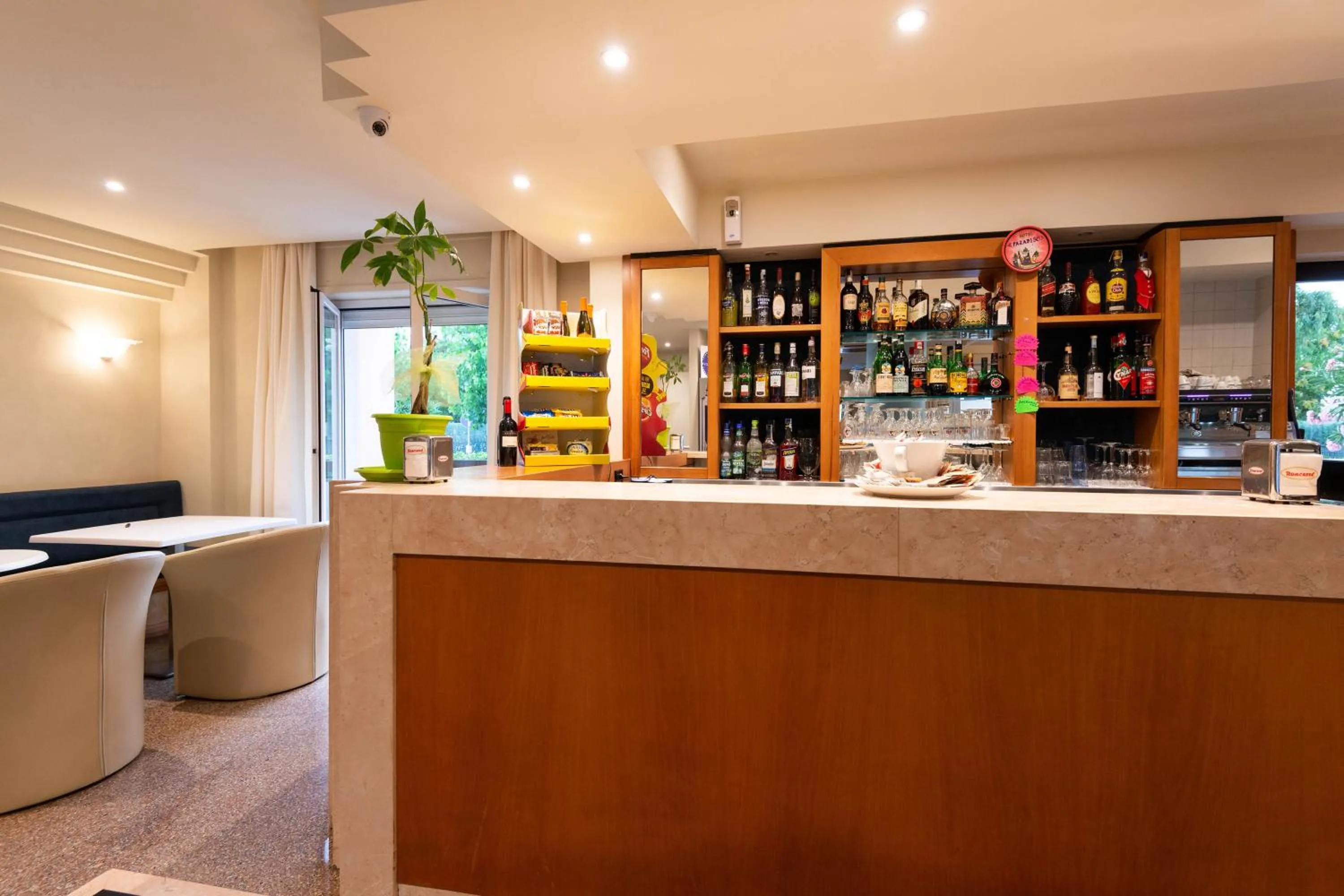 Lounge or bar in Hotel Paradiso