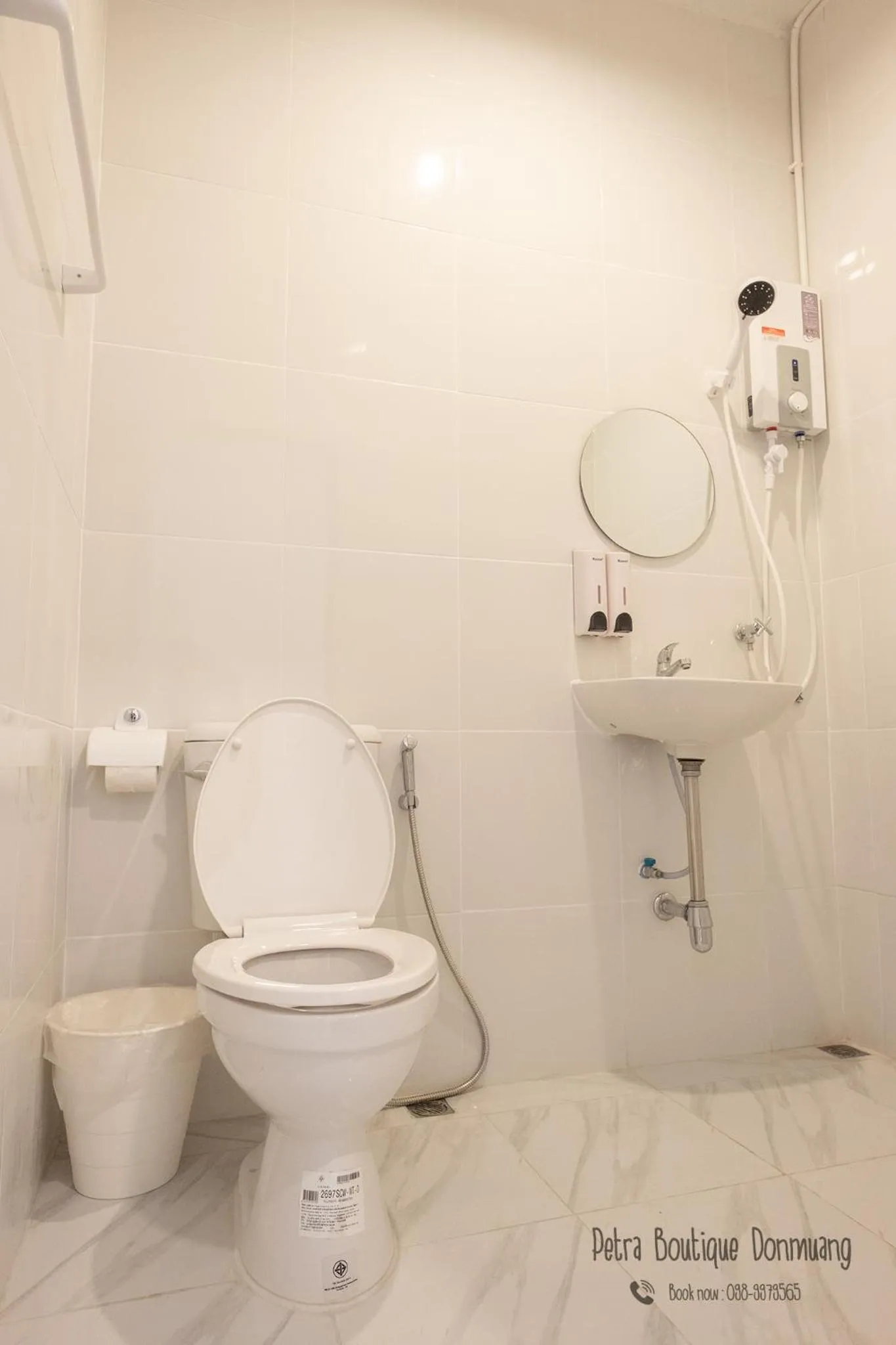 Bathroom in Petra Boutique Donmuang