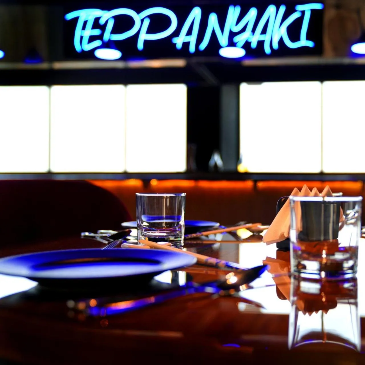 Restaurant/places to eat in Indigo Heights Hotel & Suites