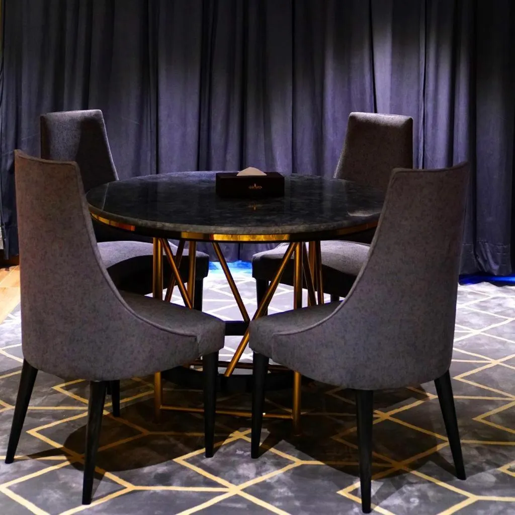 Living room in Indigo Heights Hotel & Suites