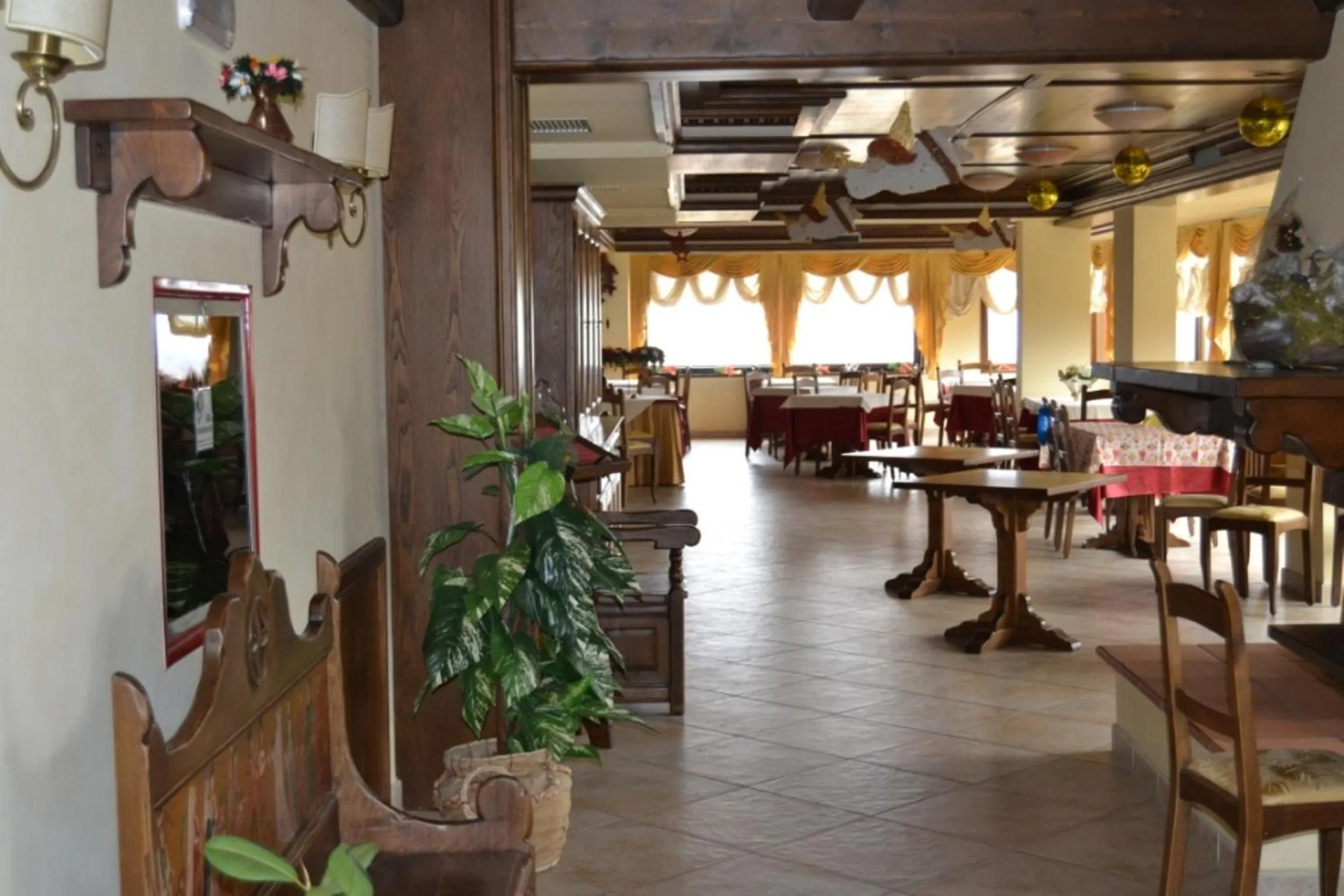 Communal lounge/ TV room in Hotel LuSi