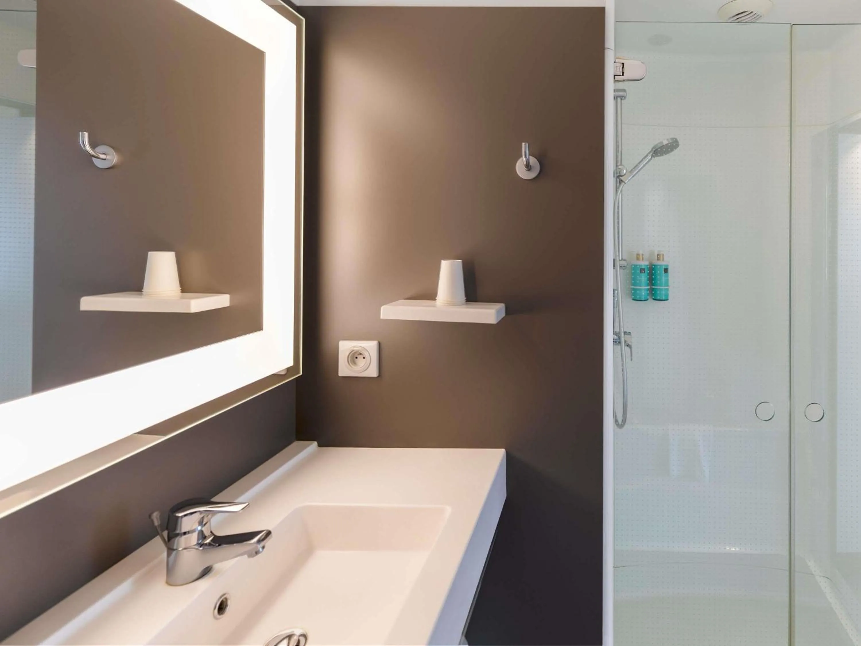 Bedroom in Novotel Suites Paris Stade de France