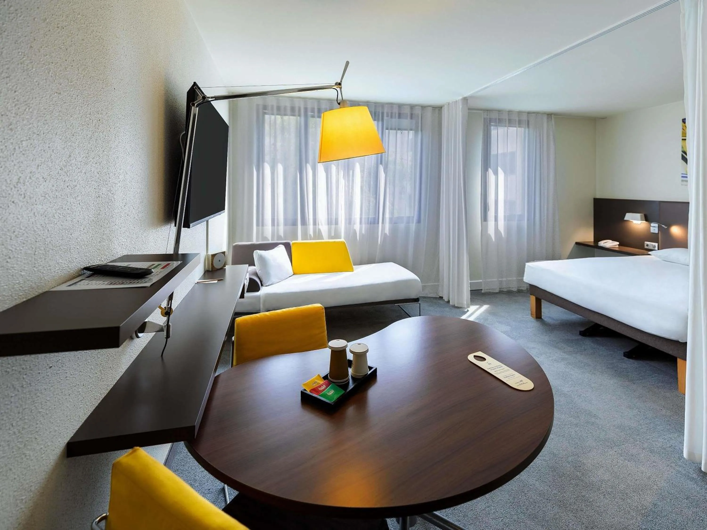 Bedroom, Bed in Novotel Suites Paris Stade de France