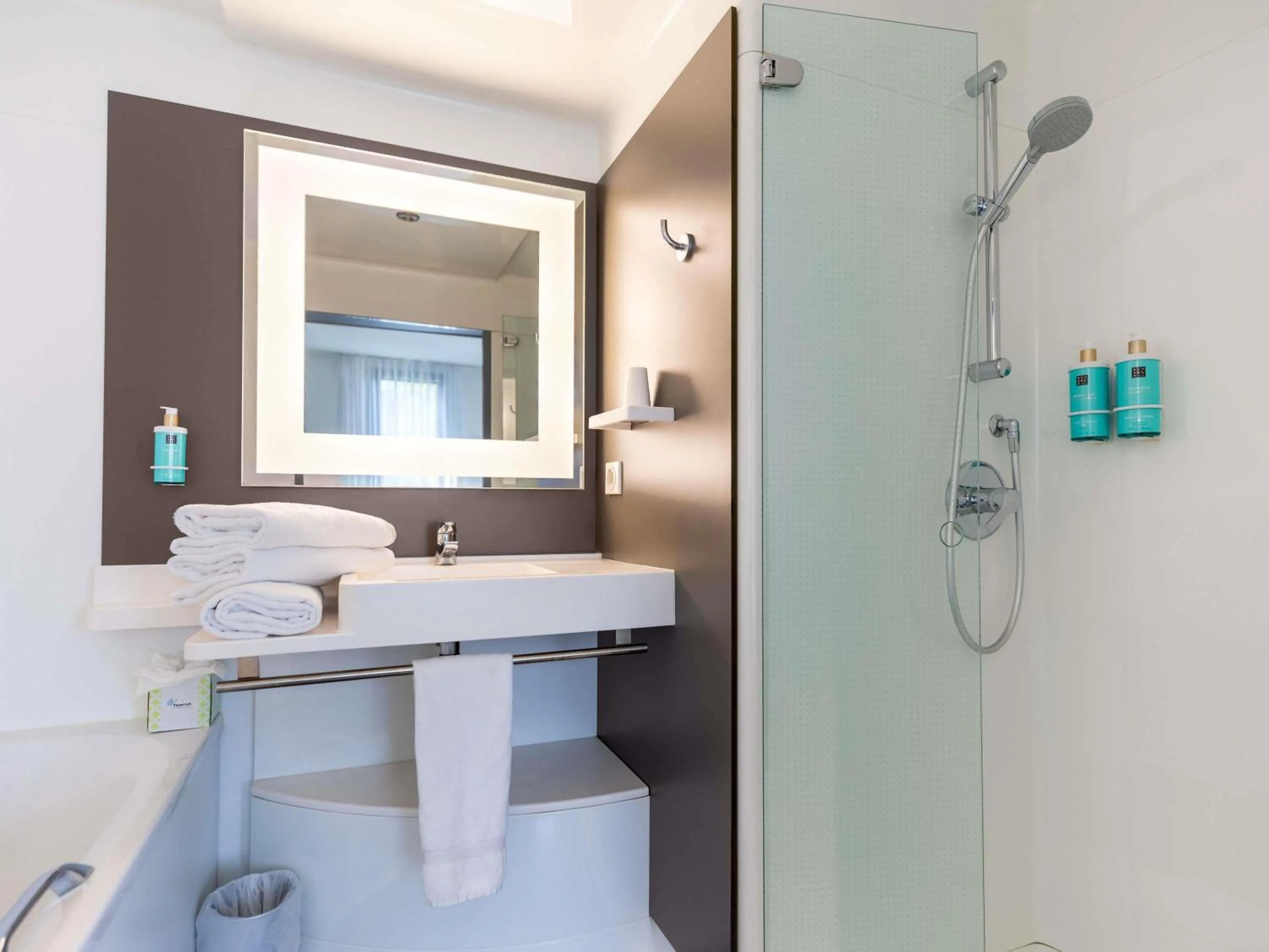 Bedroom in Novotel Suites Paris Stade de France