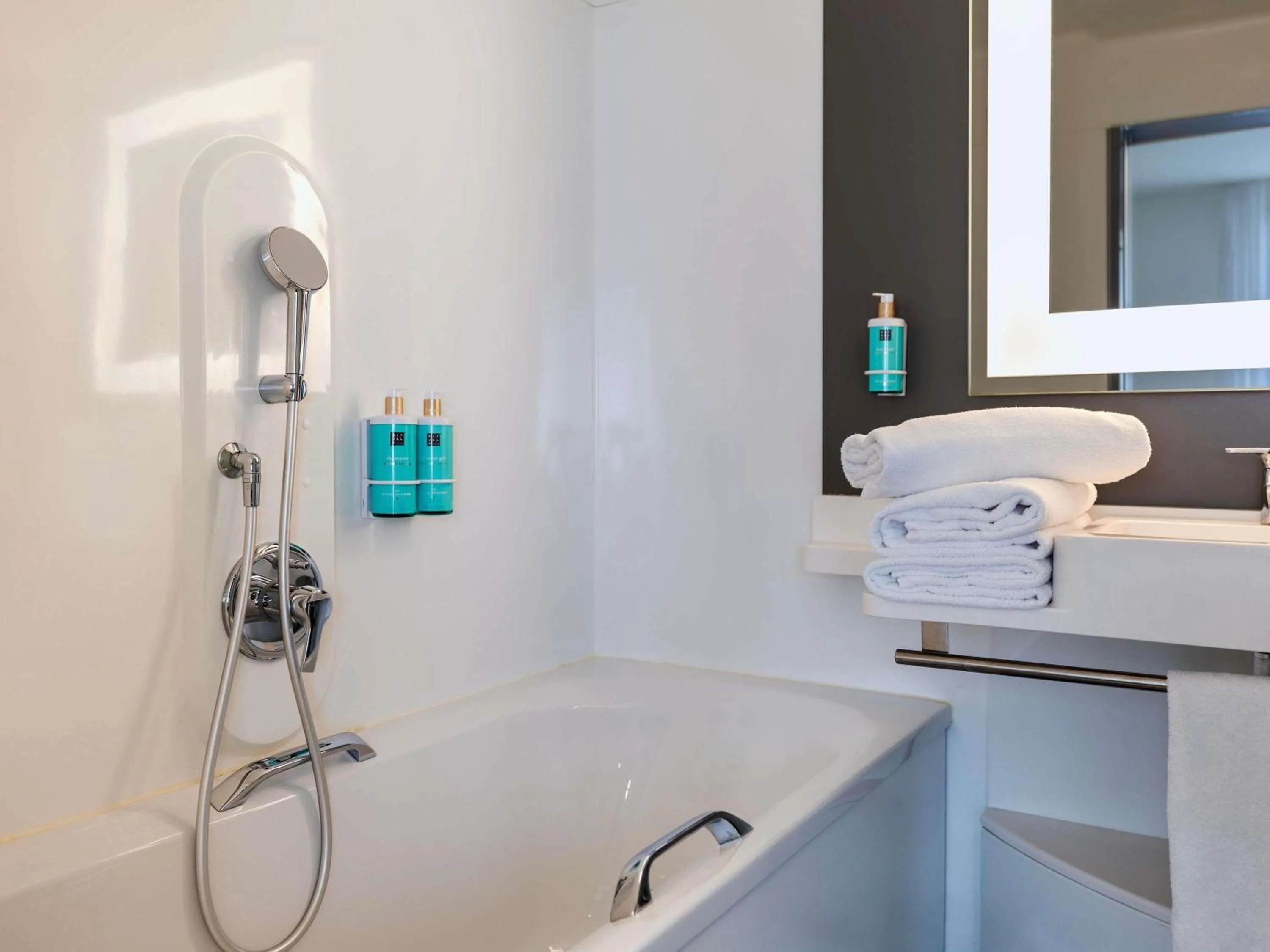 Bedroom in Novotel Suites Paris Stade de France