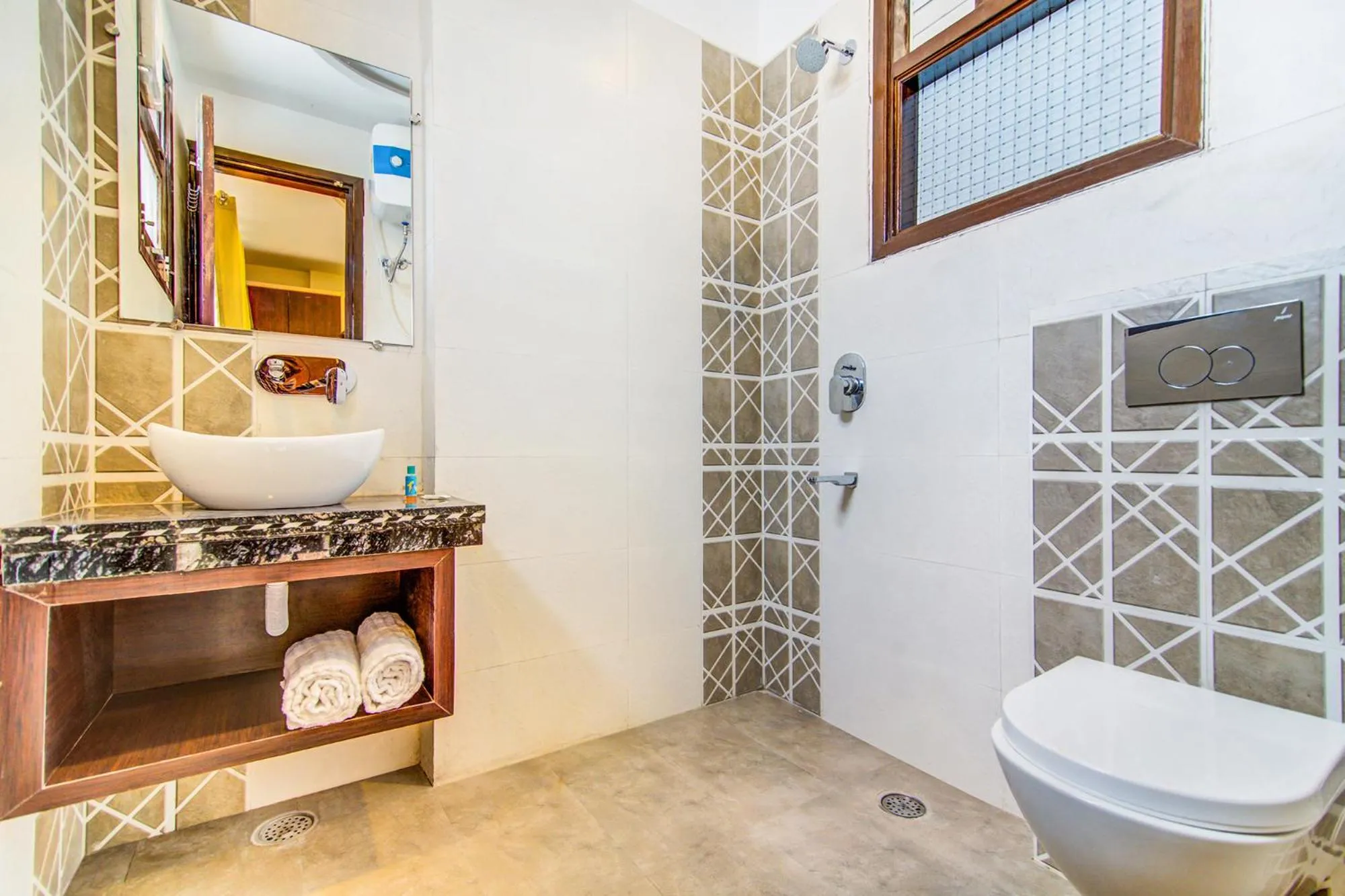 Toilet in FabHotel Nayyar Inn