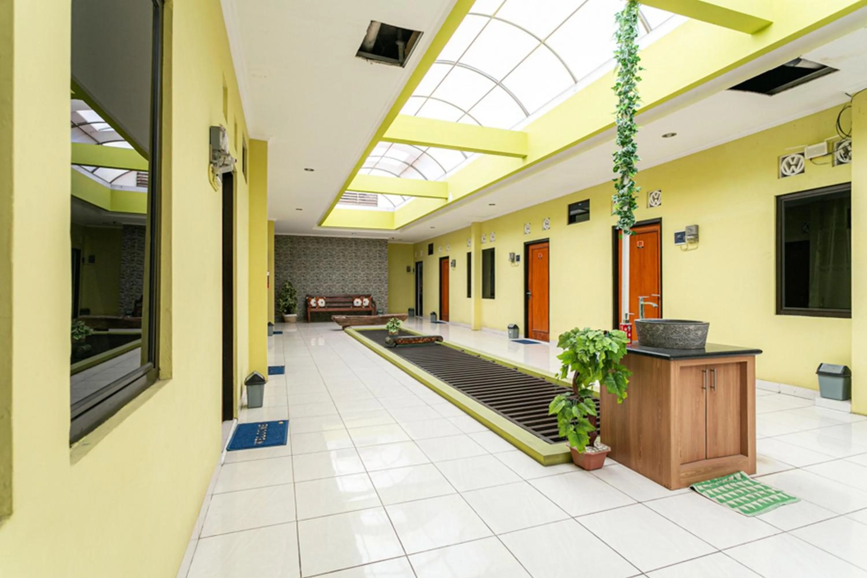 Property building in RedDoorz Syariah near Assalaam - UMS