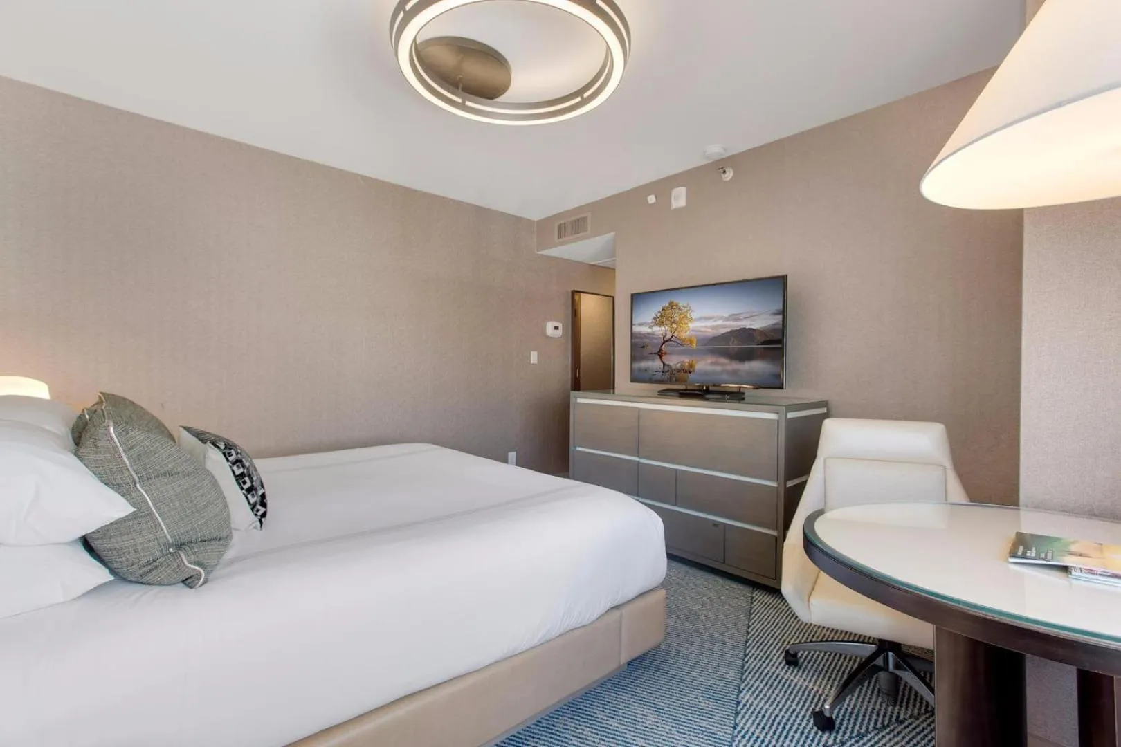 Bedroom, Bed in Hotel Zoe Fisherman's Wharf