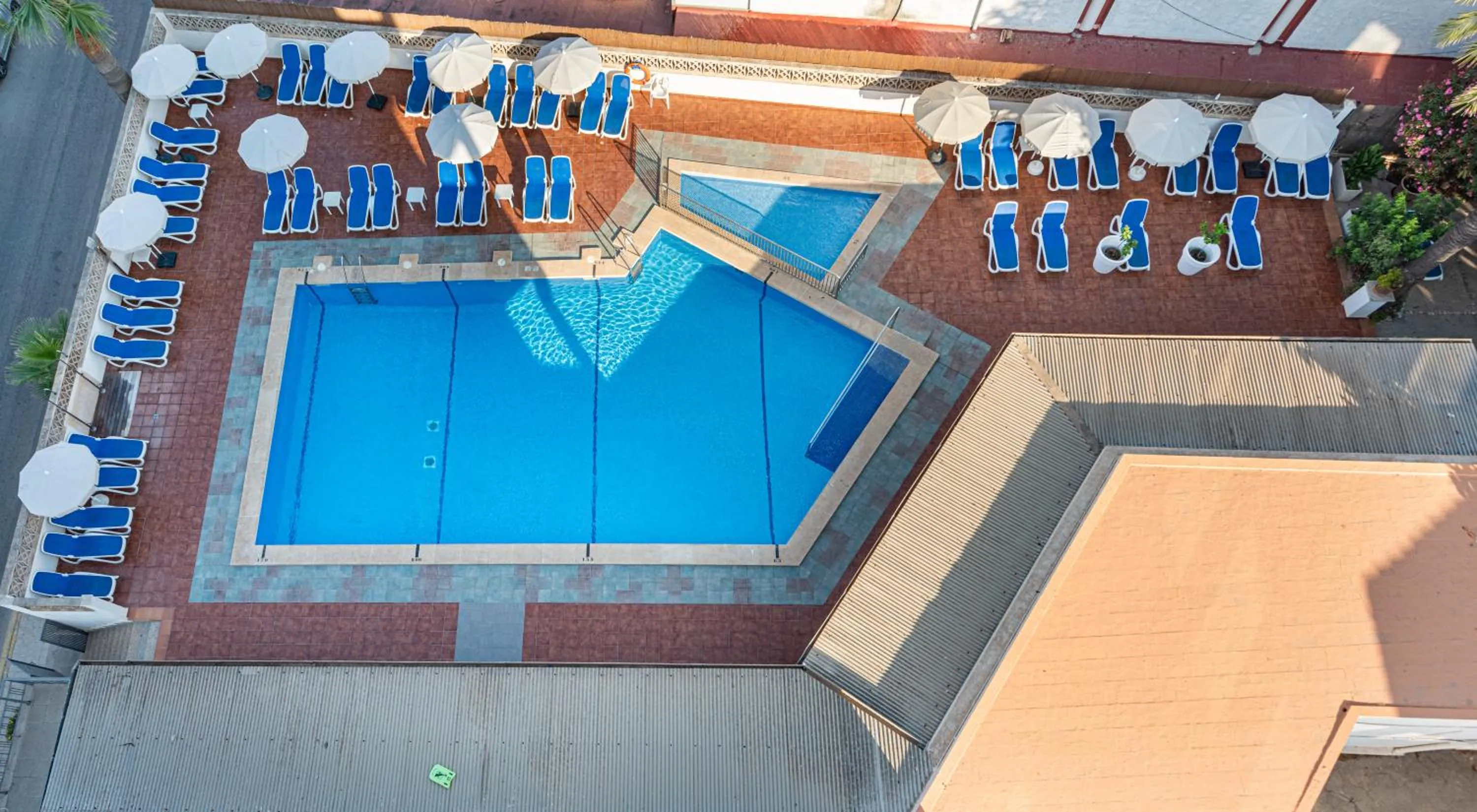 Pool view in Hotel Santa Maria Playa