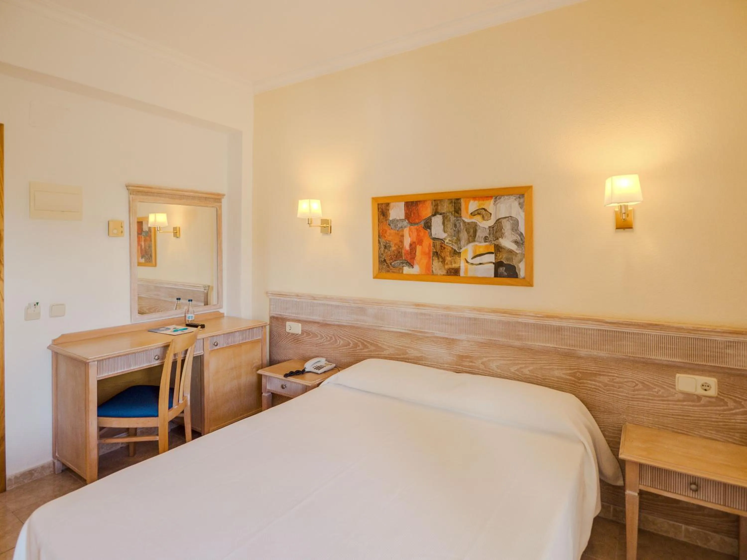 Bed in Hotel Santa Maria Playa