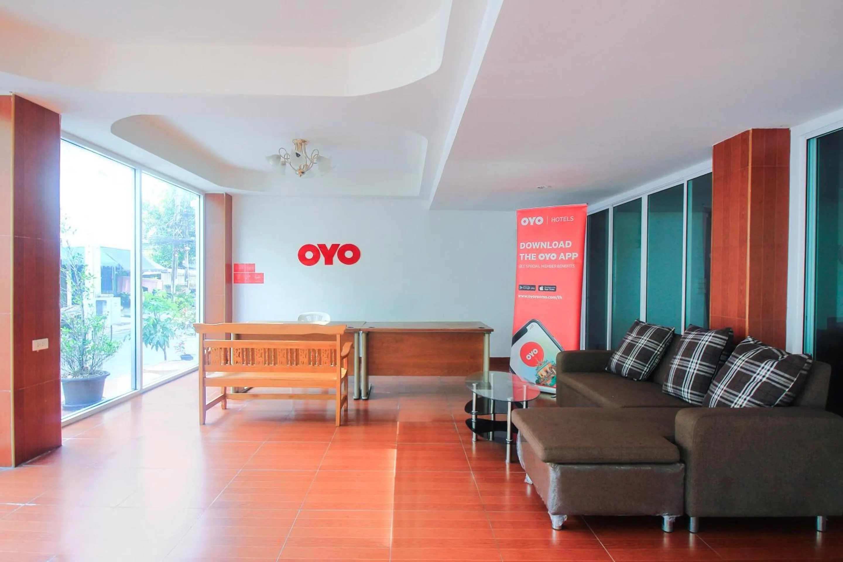 Lobby or reception in OYO 410 Diamond Boutique Hostel