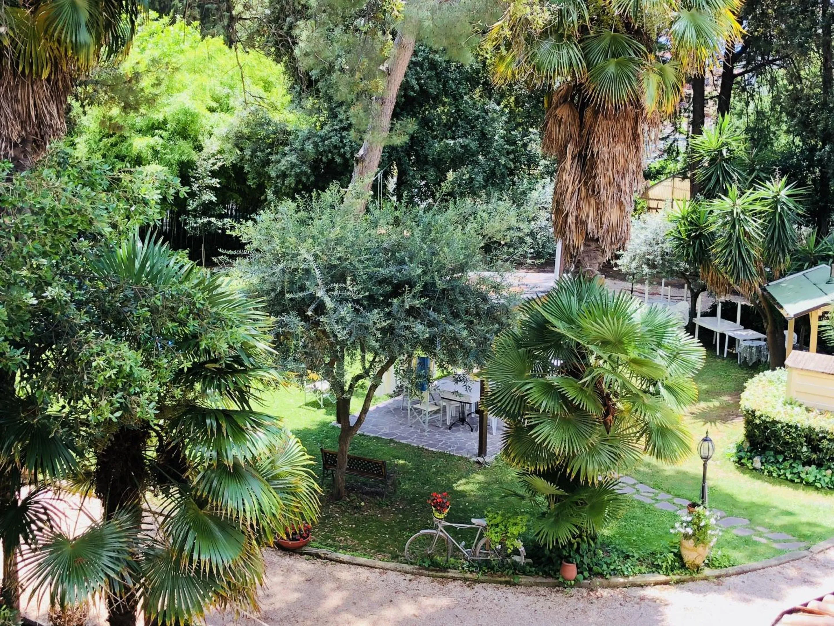 Garden in Villa Berghella