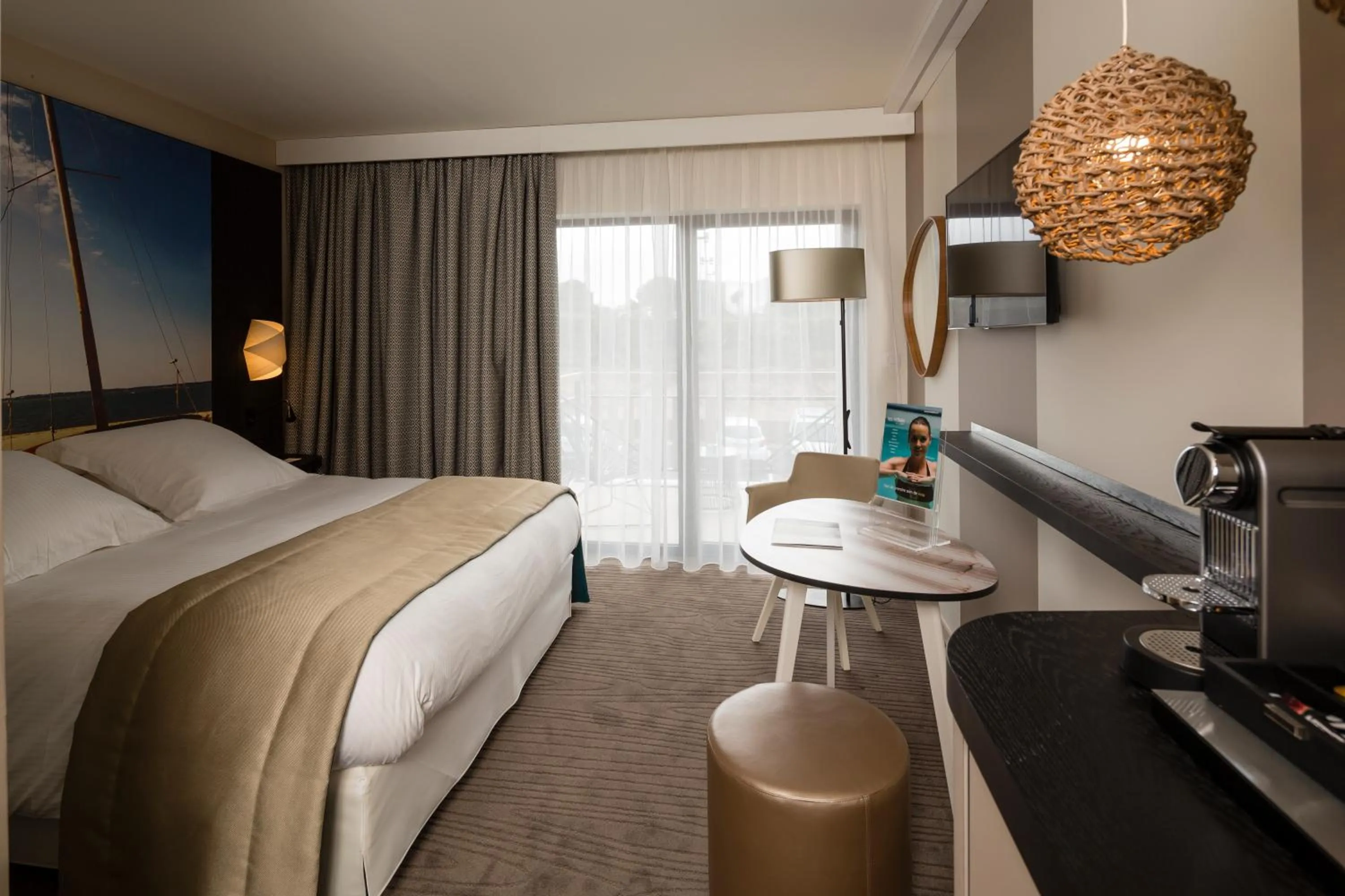 Coffee/tea facilities, Bed in Thalazur Arcachon