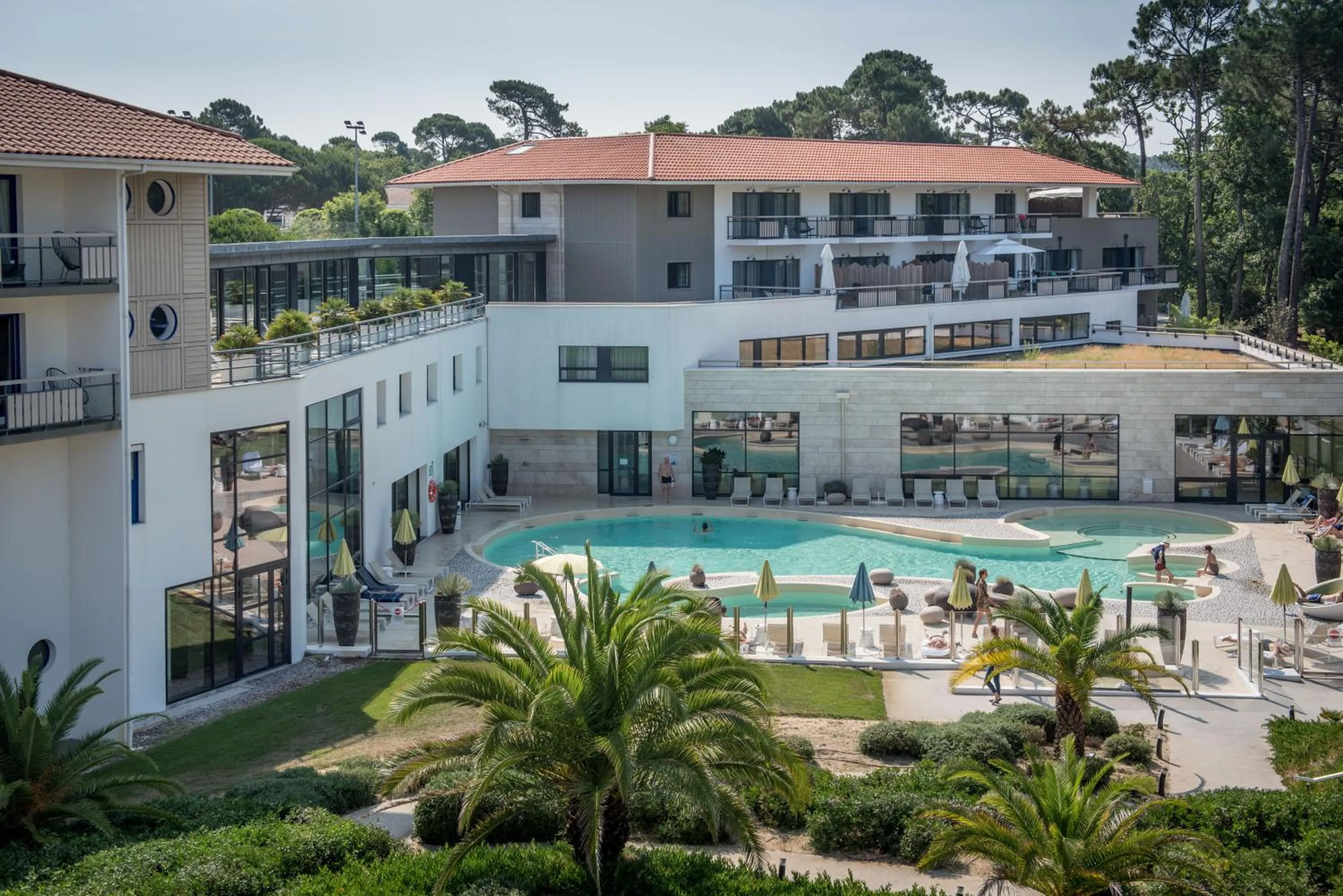 Pool view in Thalazur Arcachon