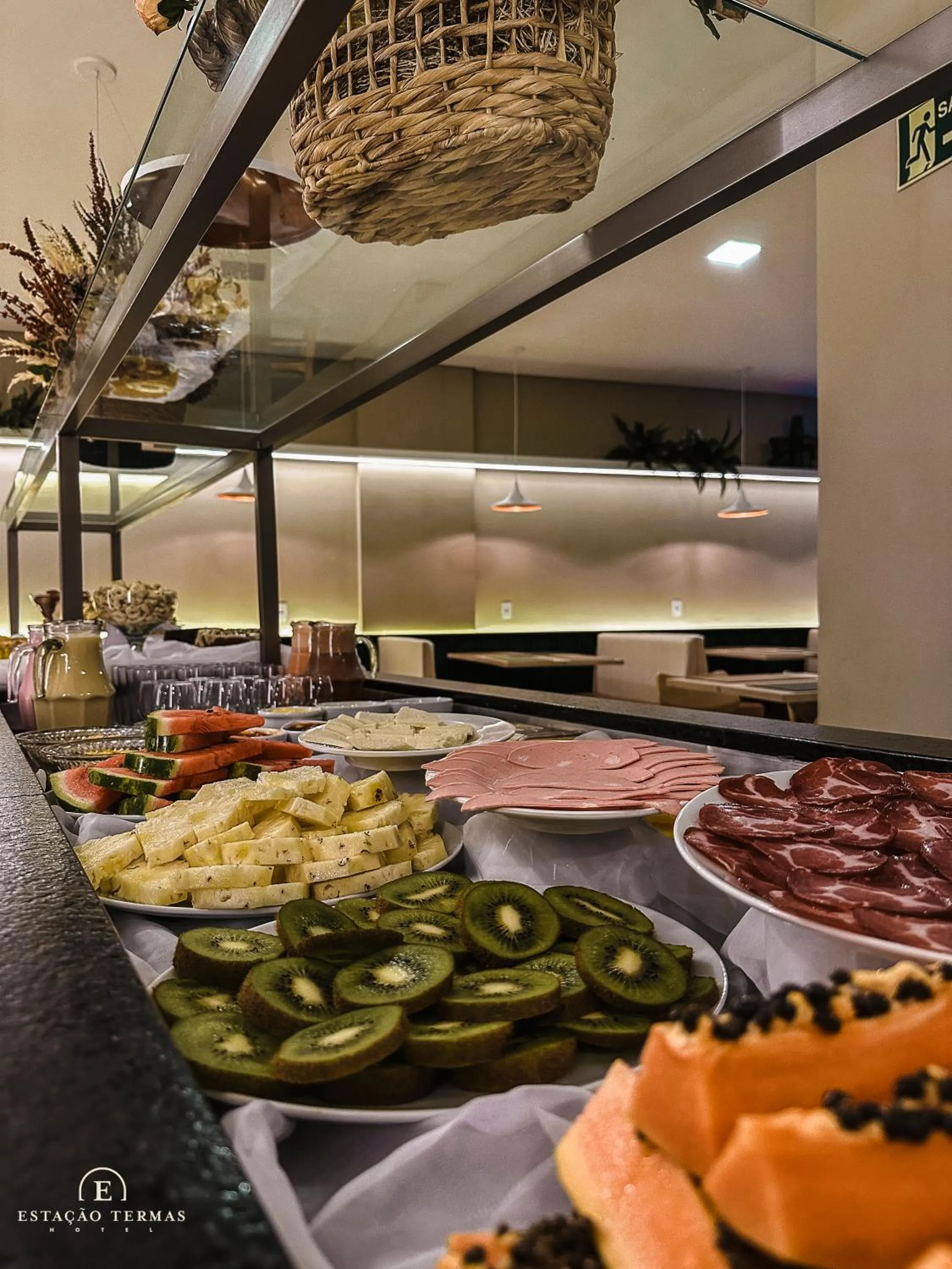 Breakfast in Pousada Center