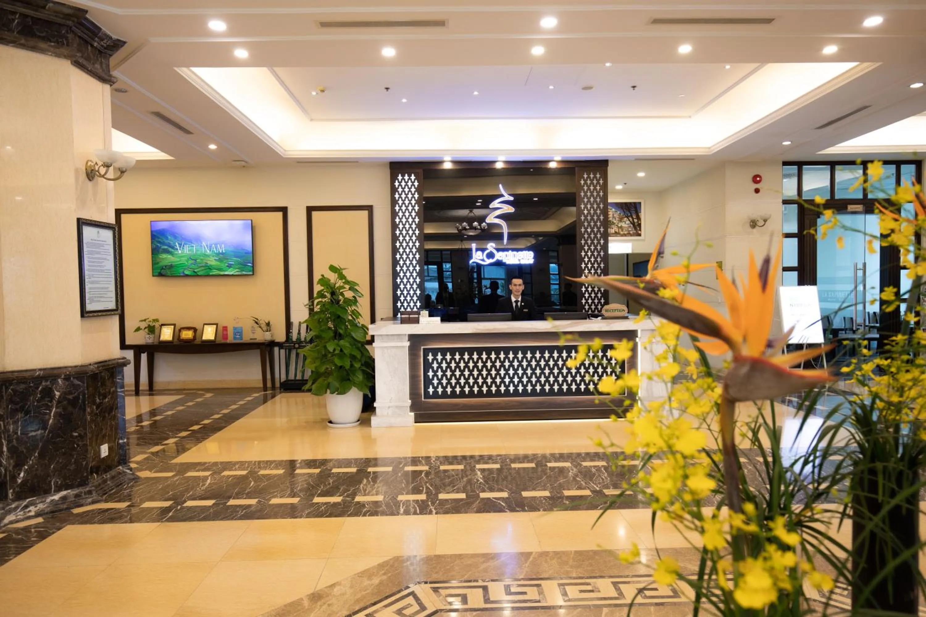 Lobby or reception in La Sapinette Hotel Dalat