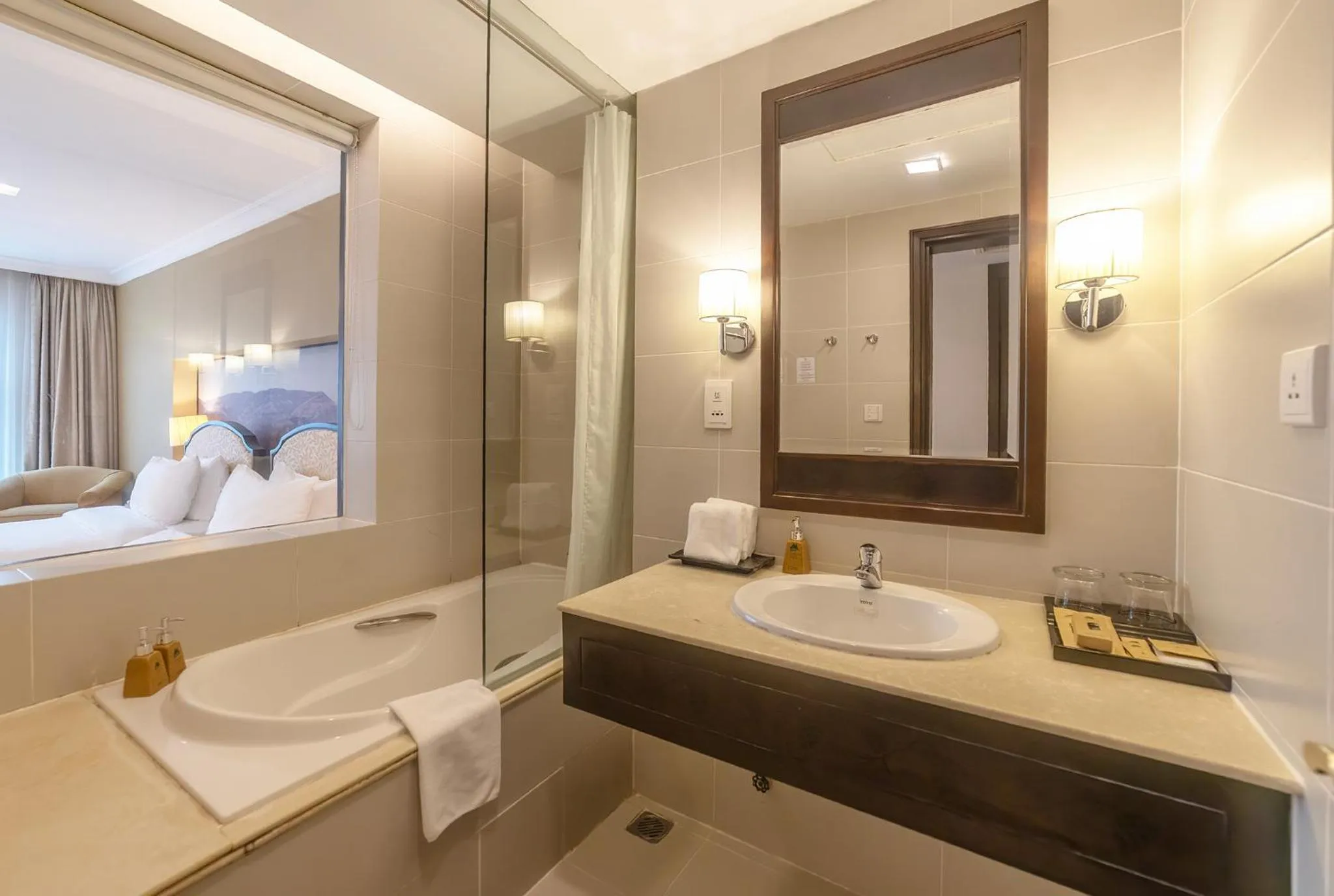 Shower in La Sapinette Hotel Dalat