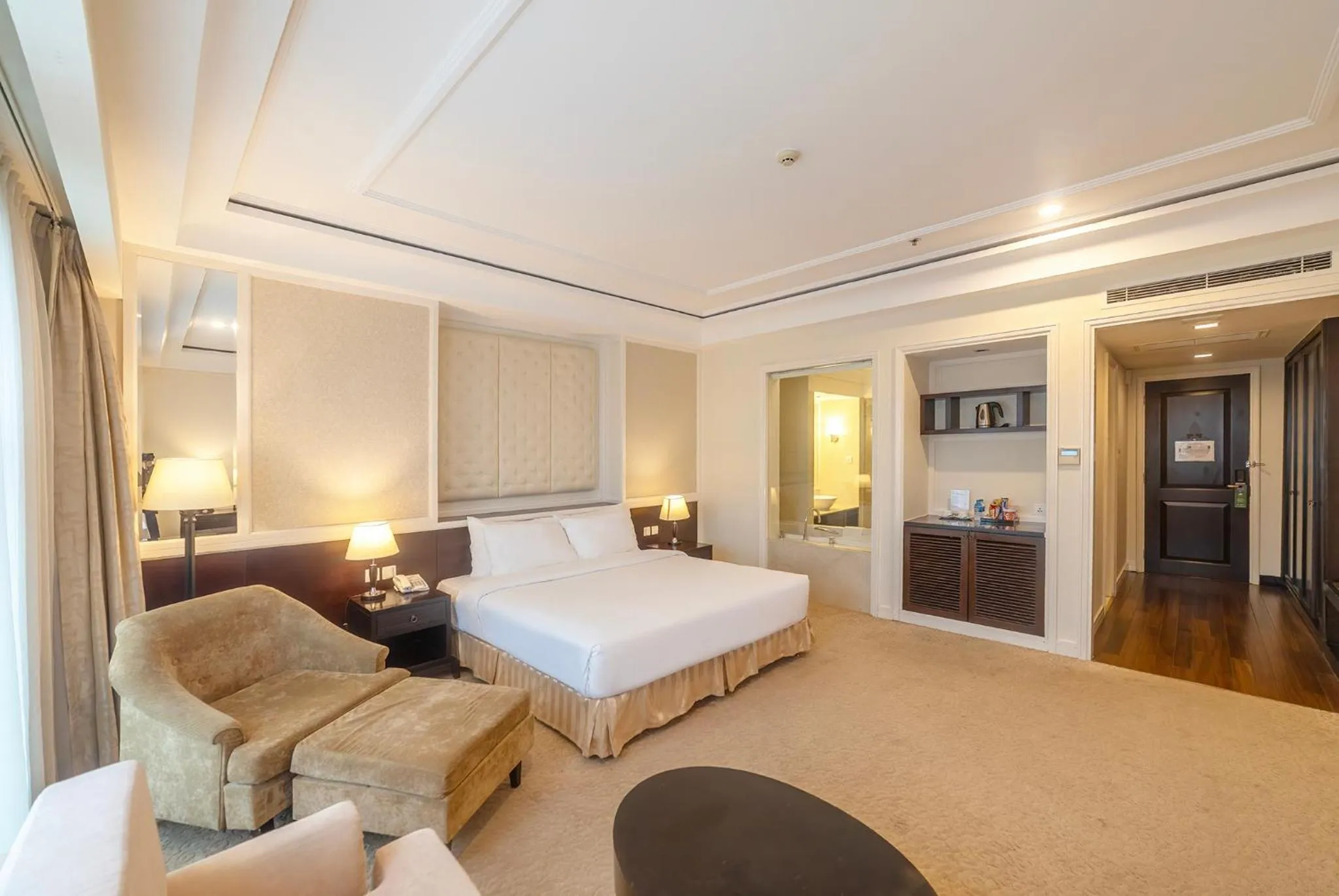 Bed in La Sapinette Hotel Dalat