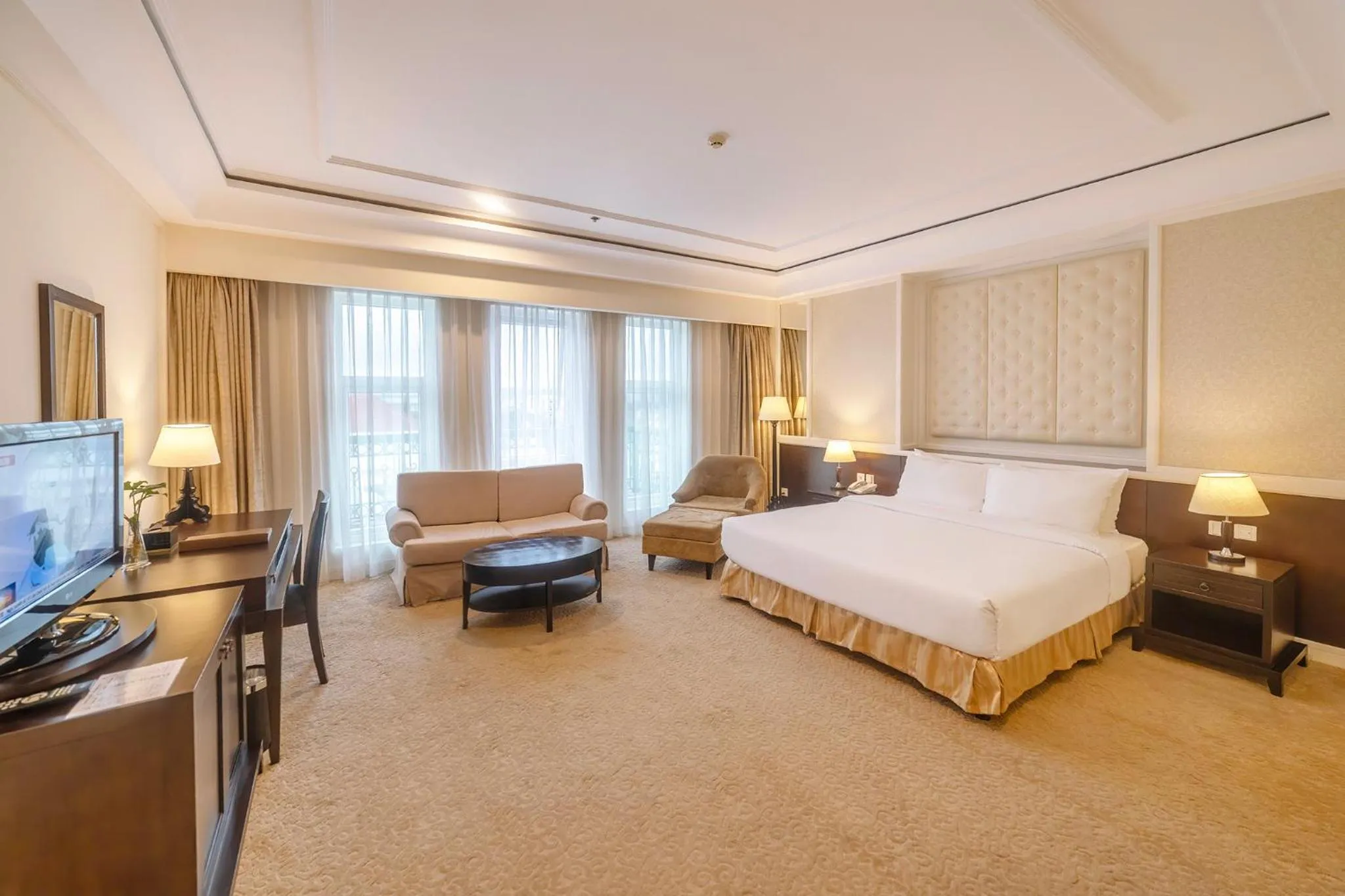 Bed in La Sapinette Hotel Dalat