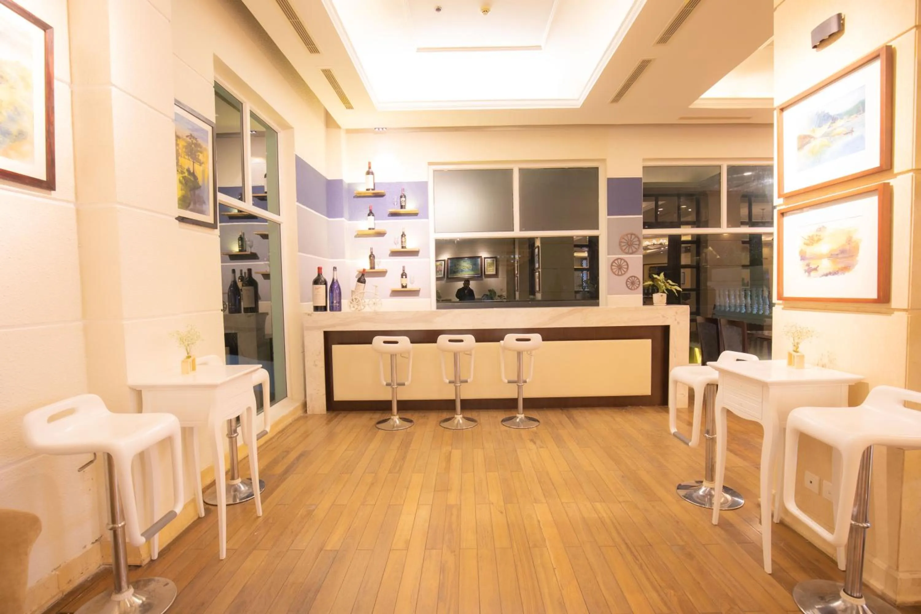 Lounge or bar in La Sapinette Hotel Dalat