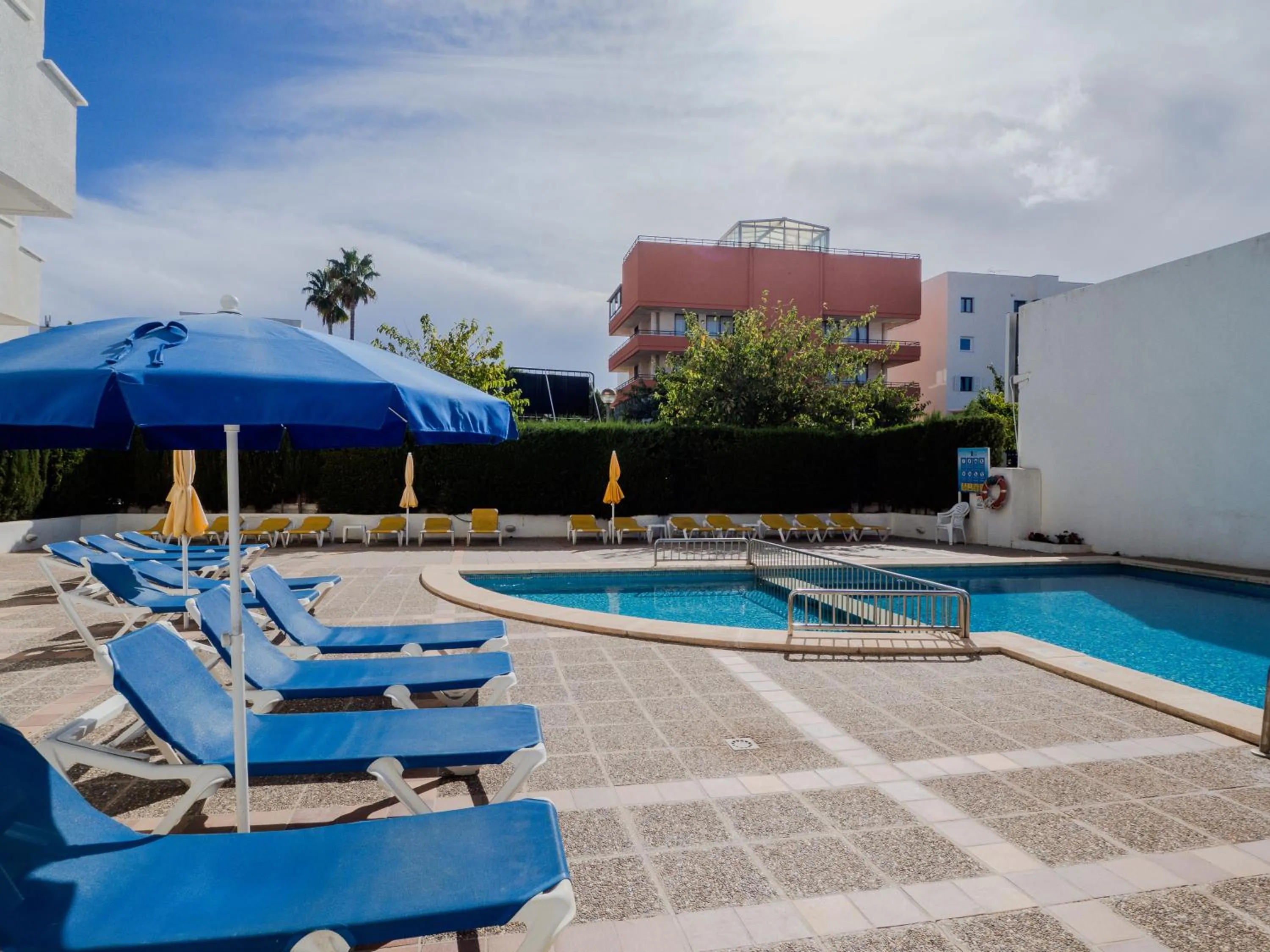 Property building in Apartamentos La Santa Maria