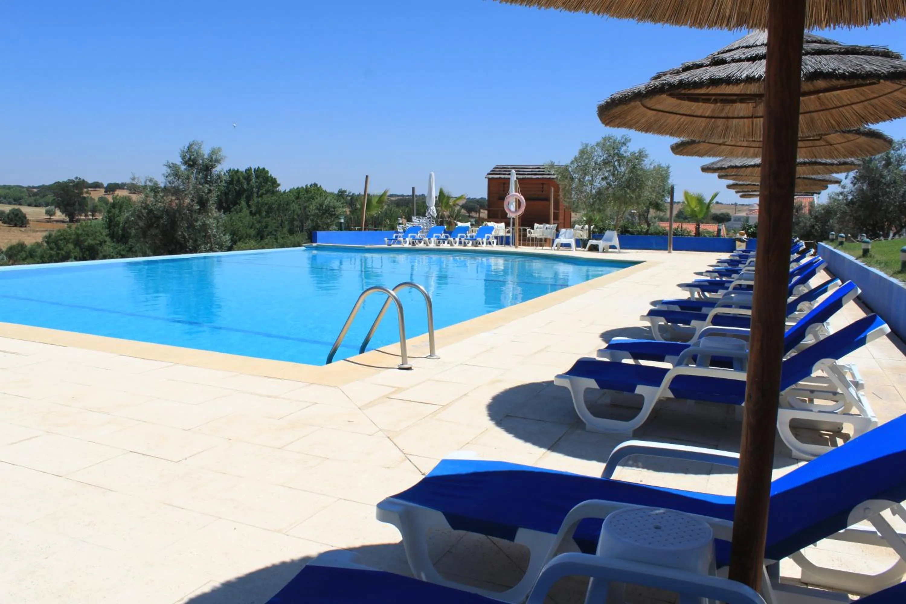 Pool view in Hotel O Gato & Spa