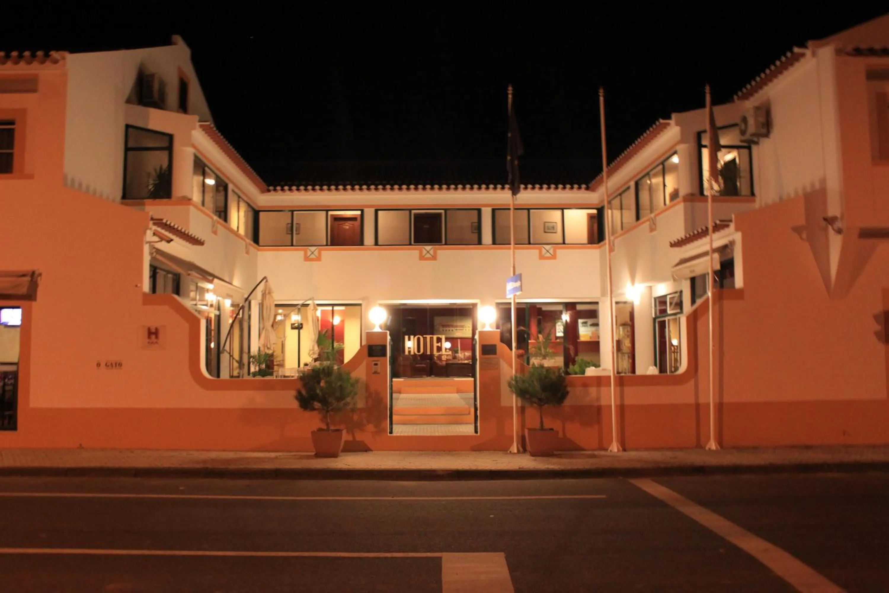 Property building in Hotel O Gato & Spa