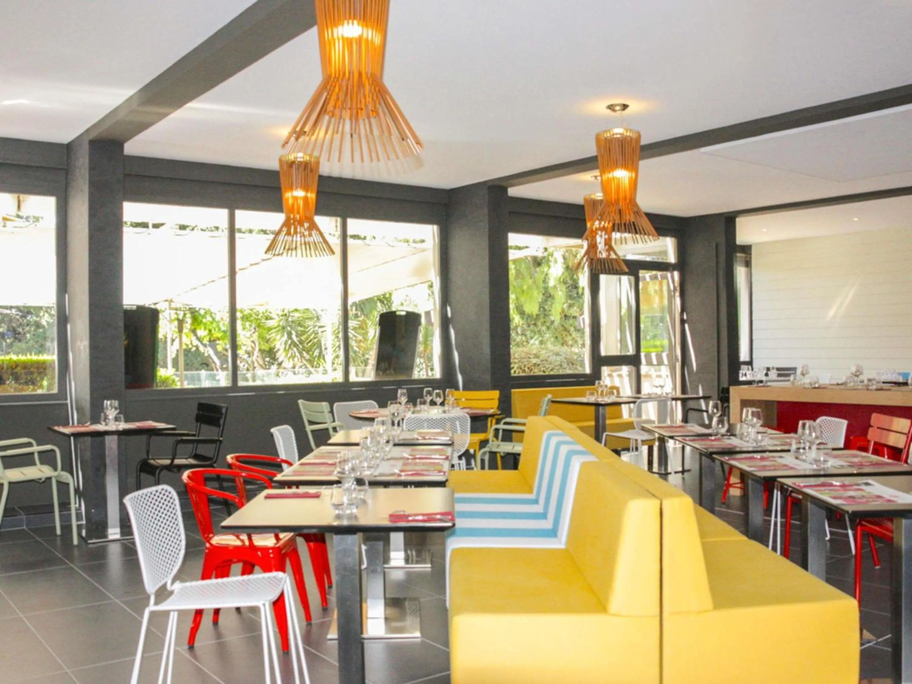 Restaurant/places to eat in Ibis styles Toulon la Seyne sur Mer