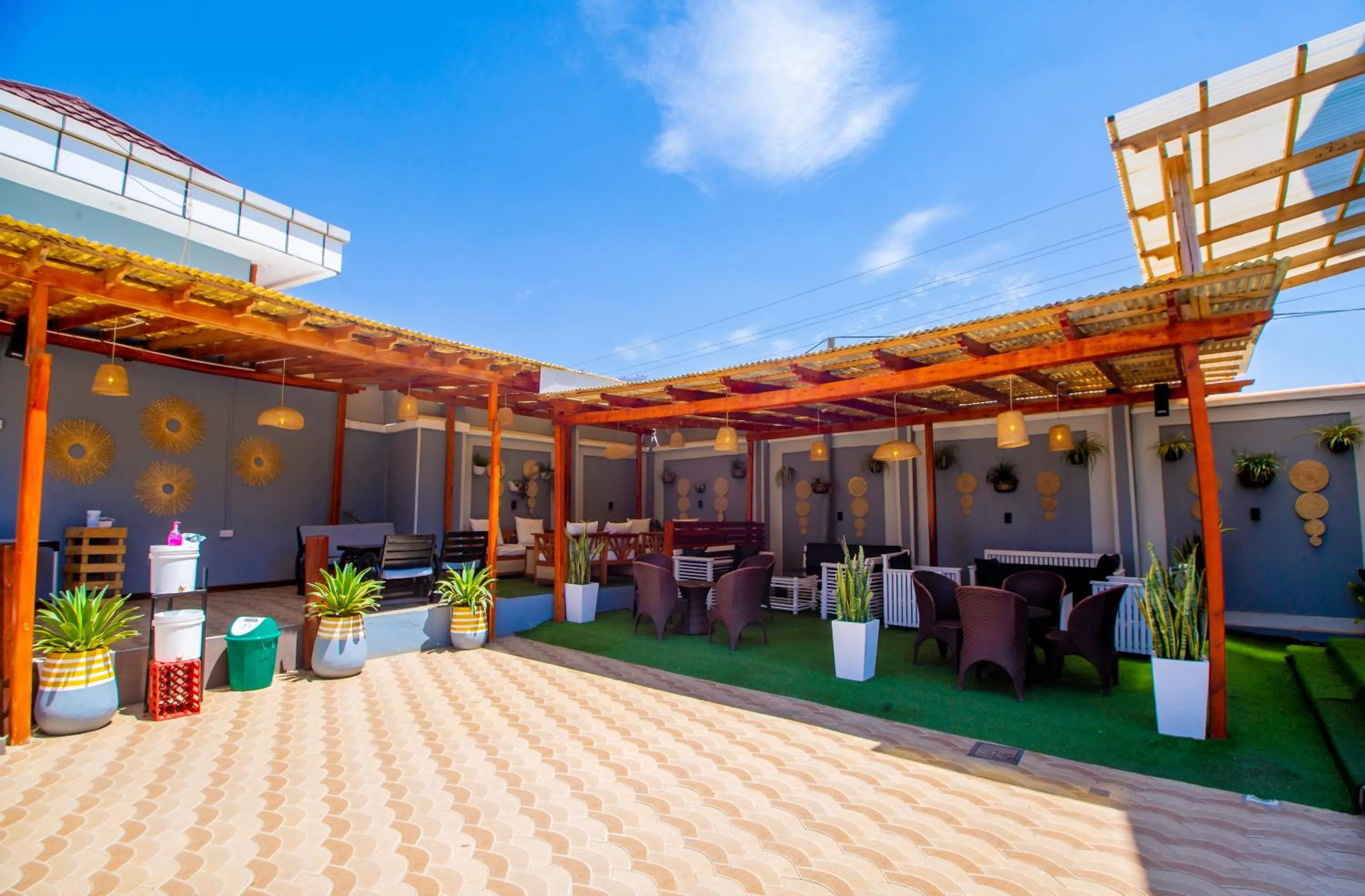 Seating area in Mount Royal Villa