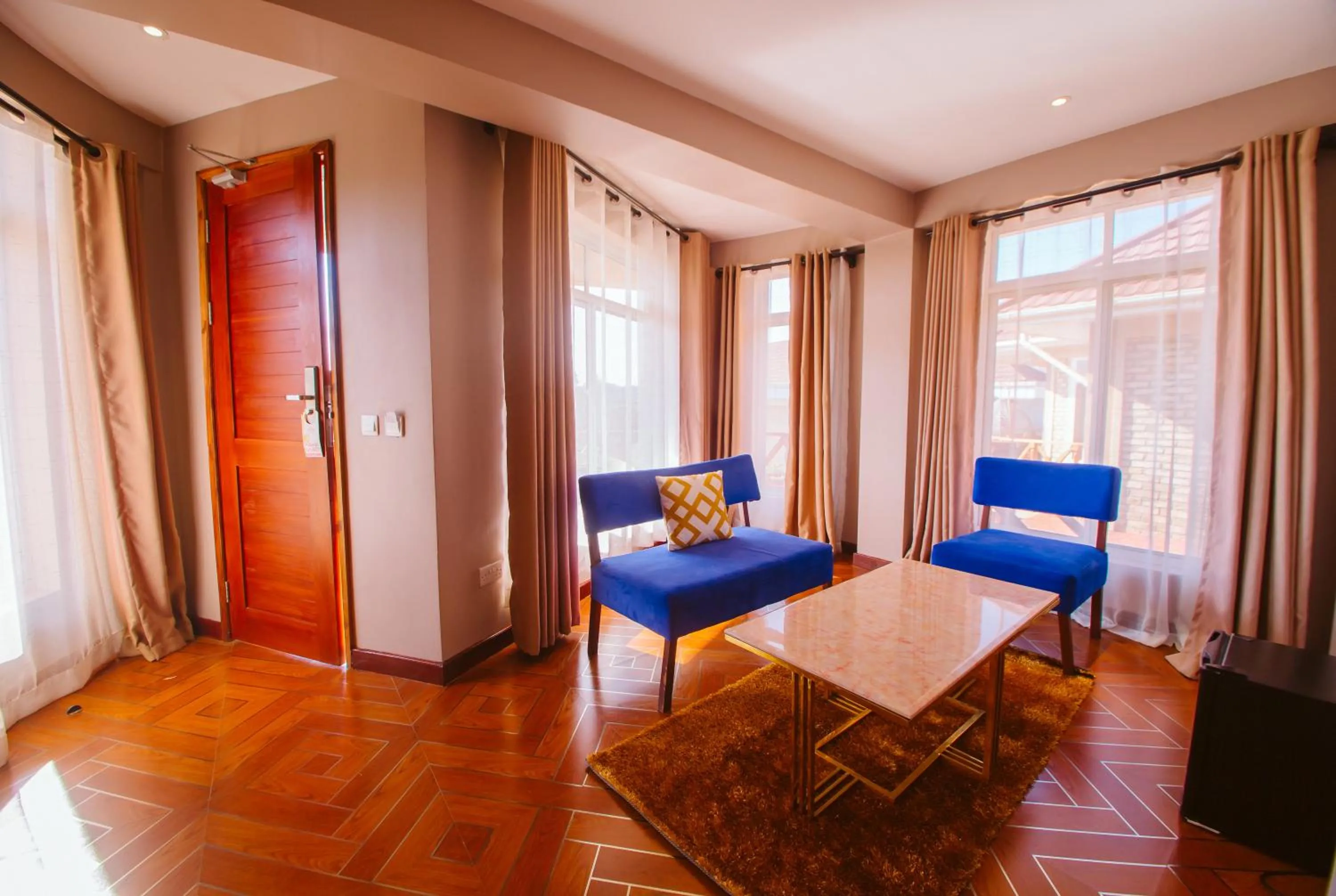 Living room in Mount Royal Villa