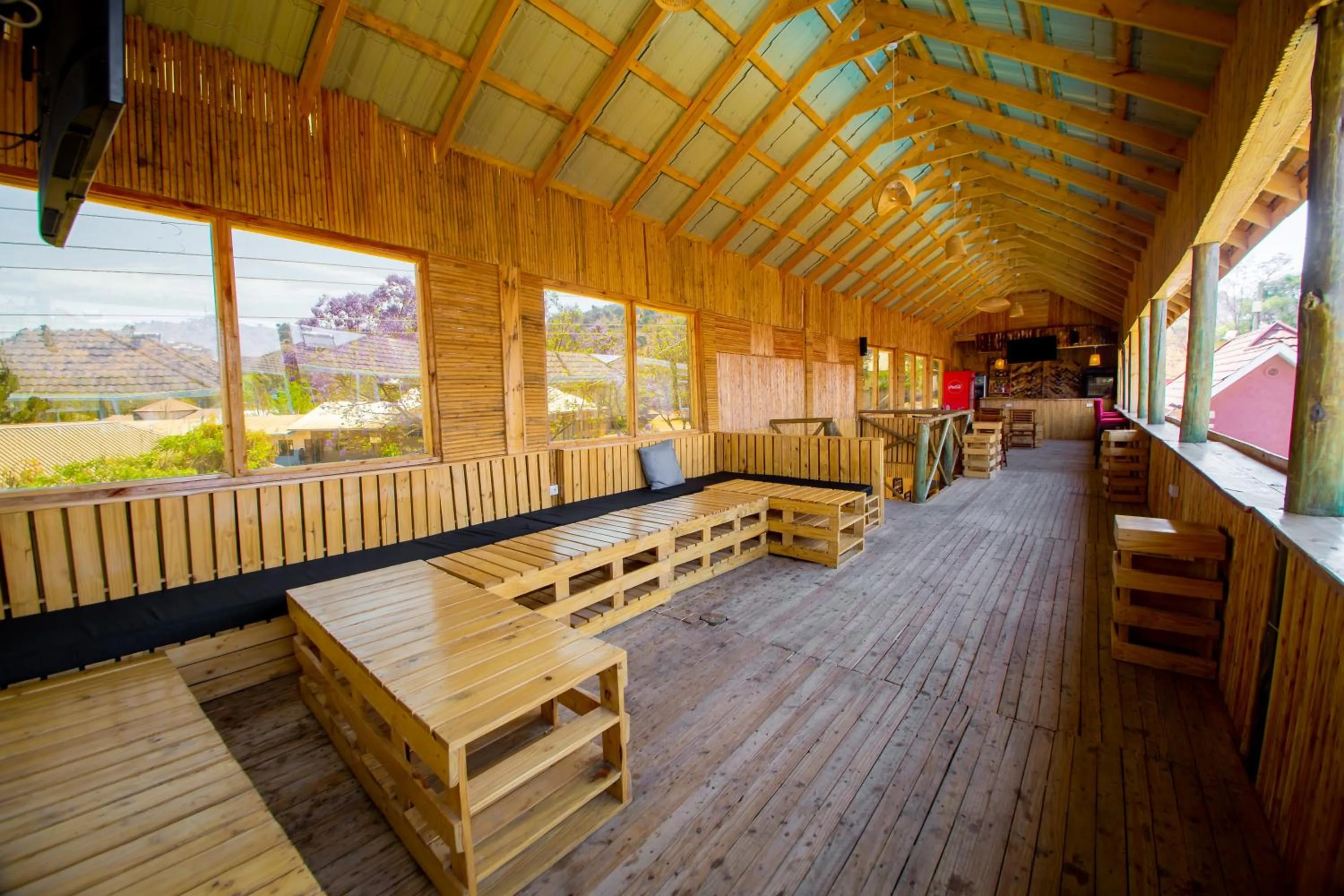 Lounge or bar in Mount Royal Villa