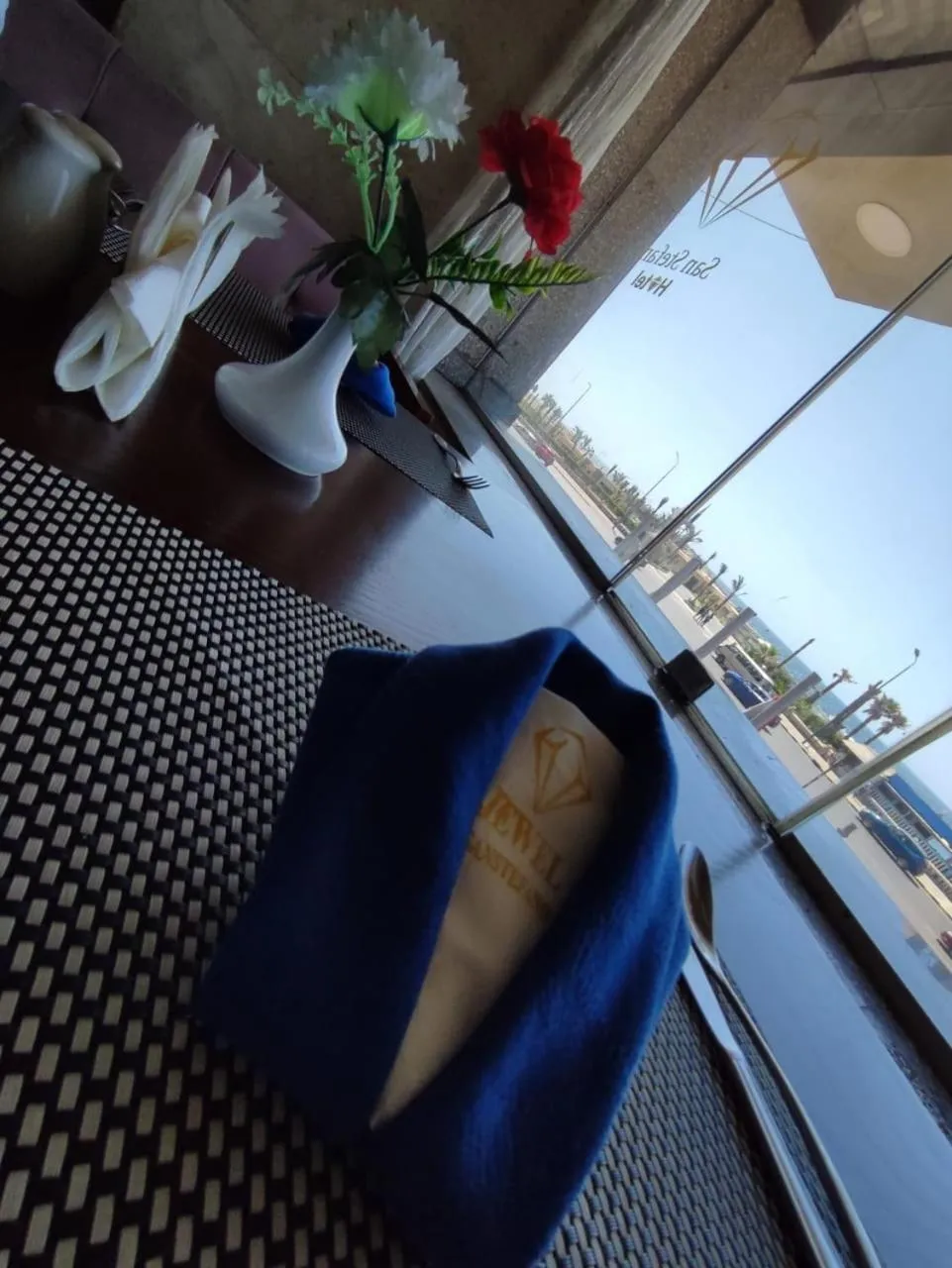 Restaurant/places to eat in Jewel San Stefano Hotel