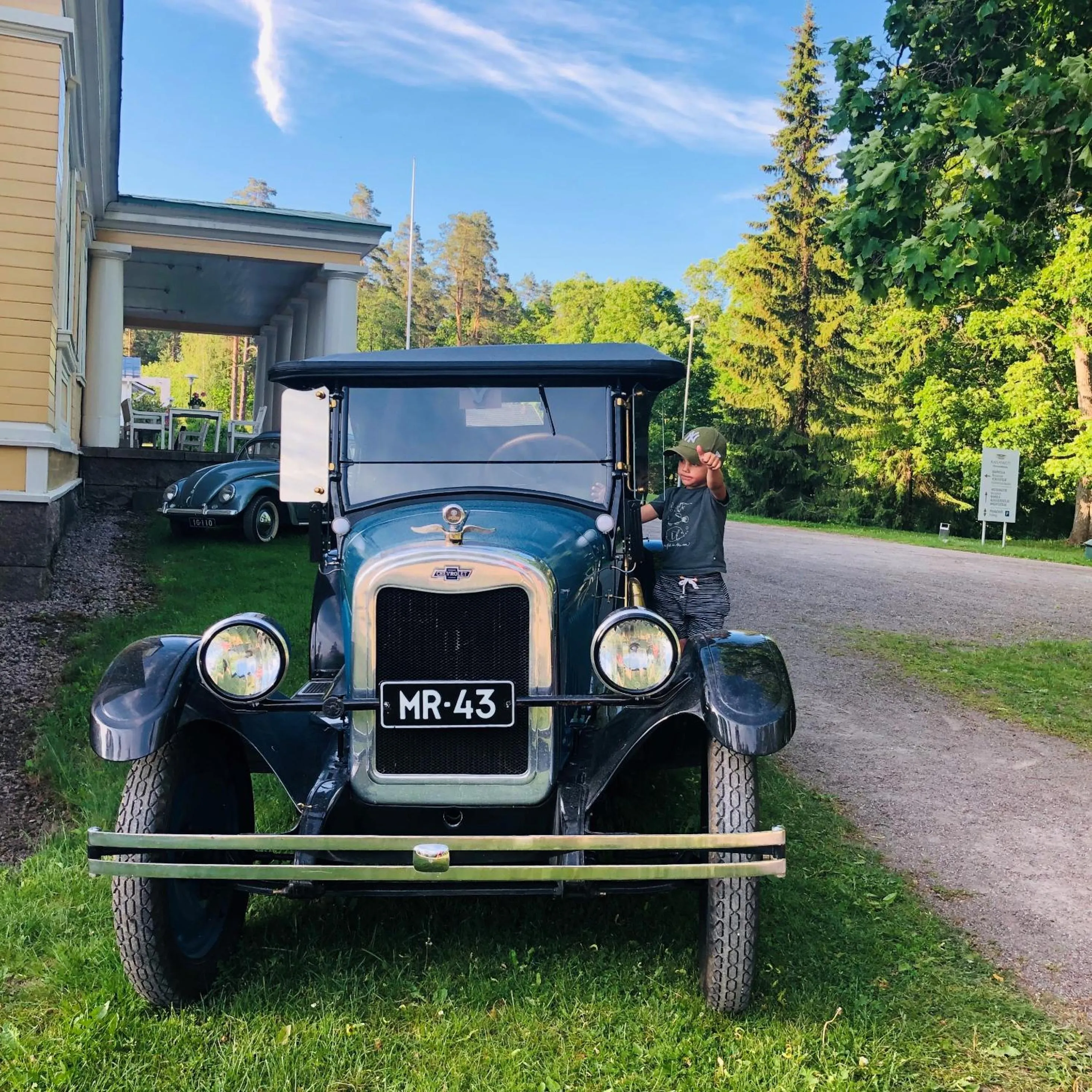 Guests in Backbyn Kartano