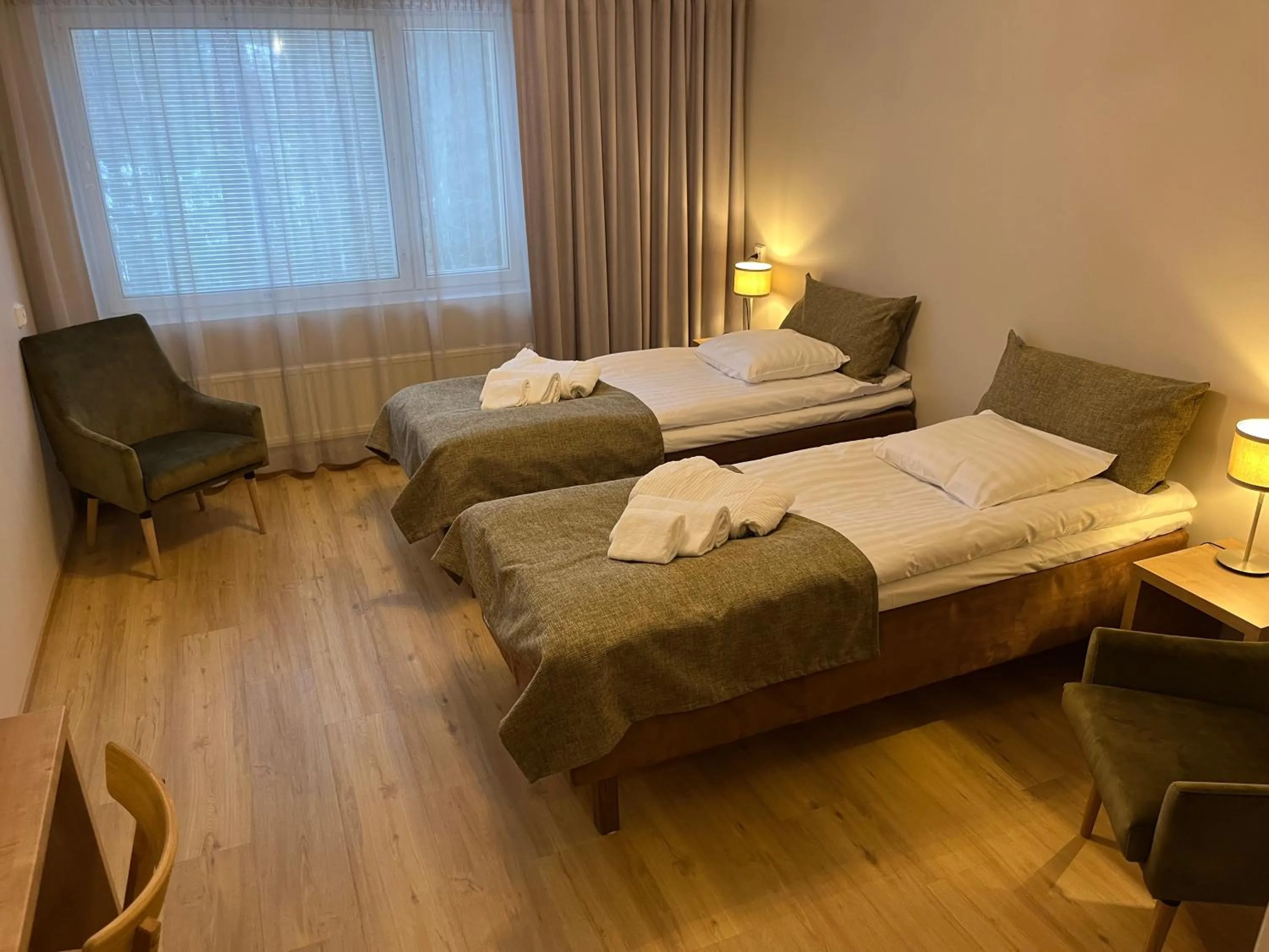 Bedroom, Bed in Backbyn Kartano