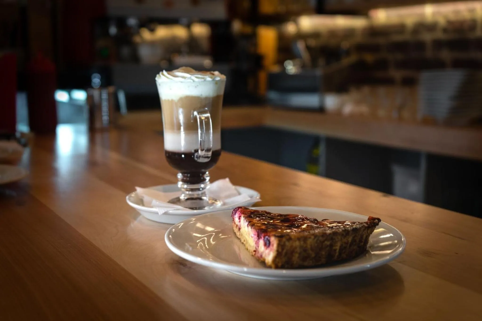 Food and drinks in Hotel Boutique Restaurant Kran Kreen