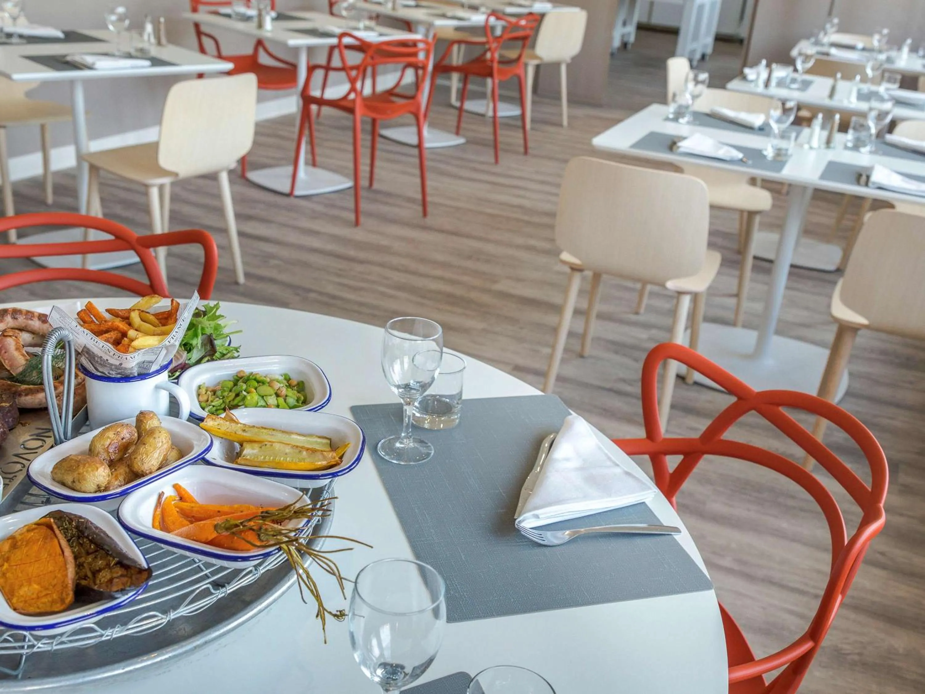 Restaurant/places to eat in Novotel Perpignan Nord Rivesaltes