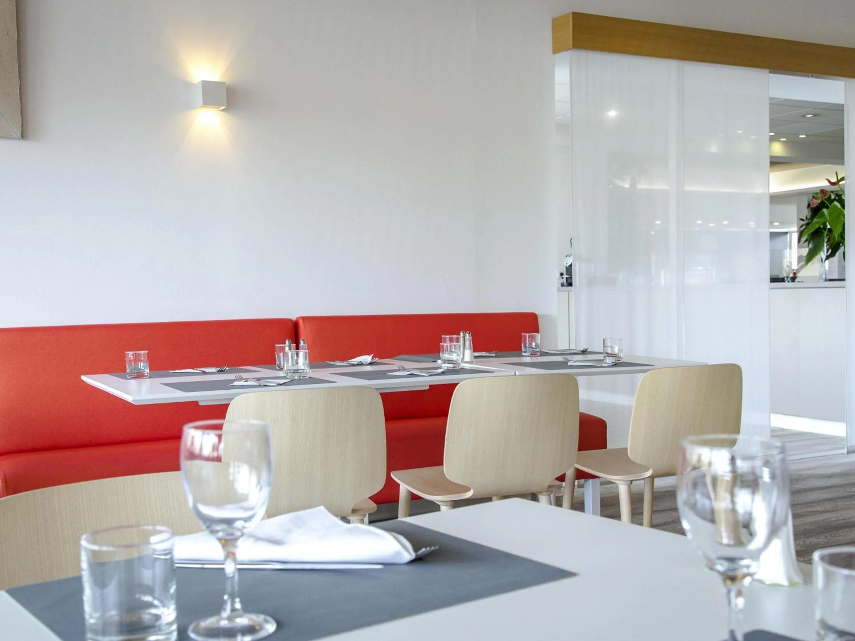Restaurant/places to eat in Novotel Perpignan Nord Rivesaltes