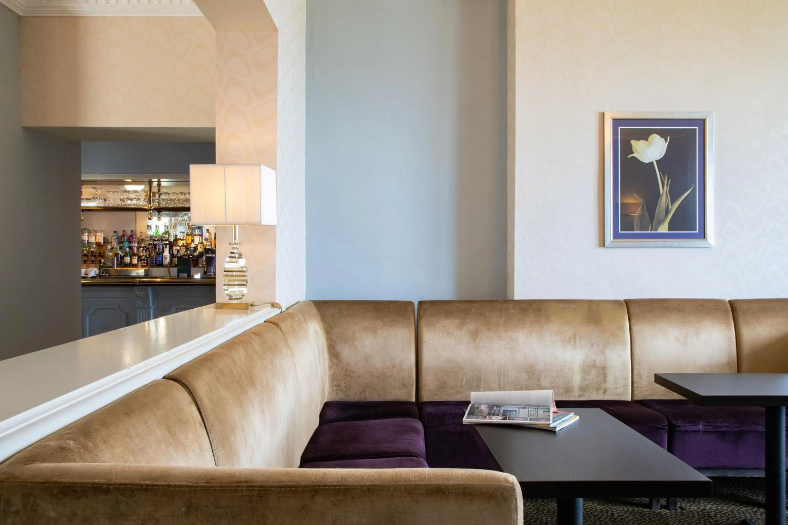Lounge or bar in The Seafront Hotel by Compass Hospitality