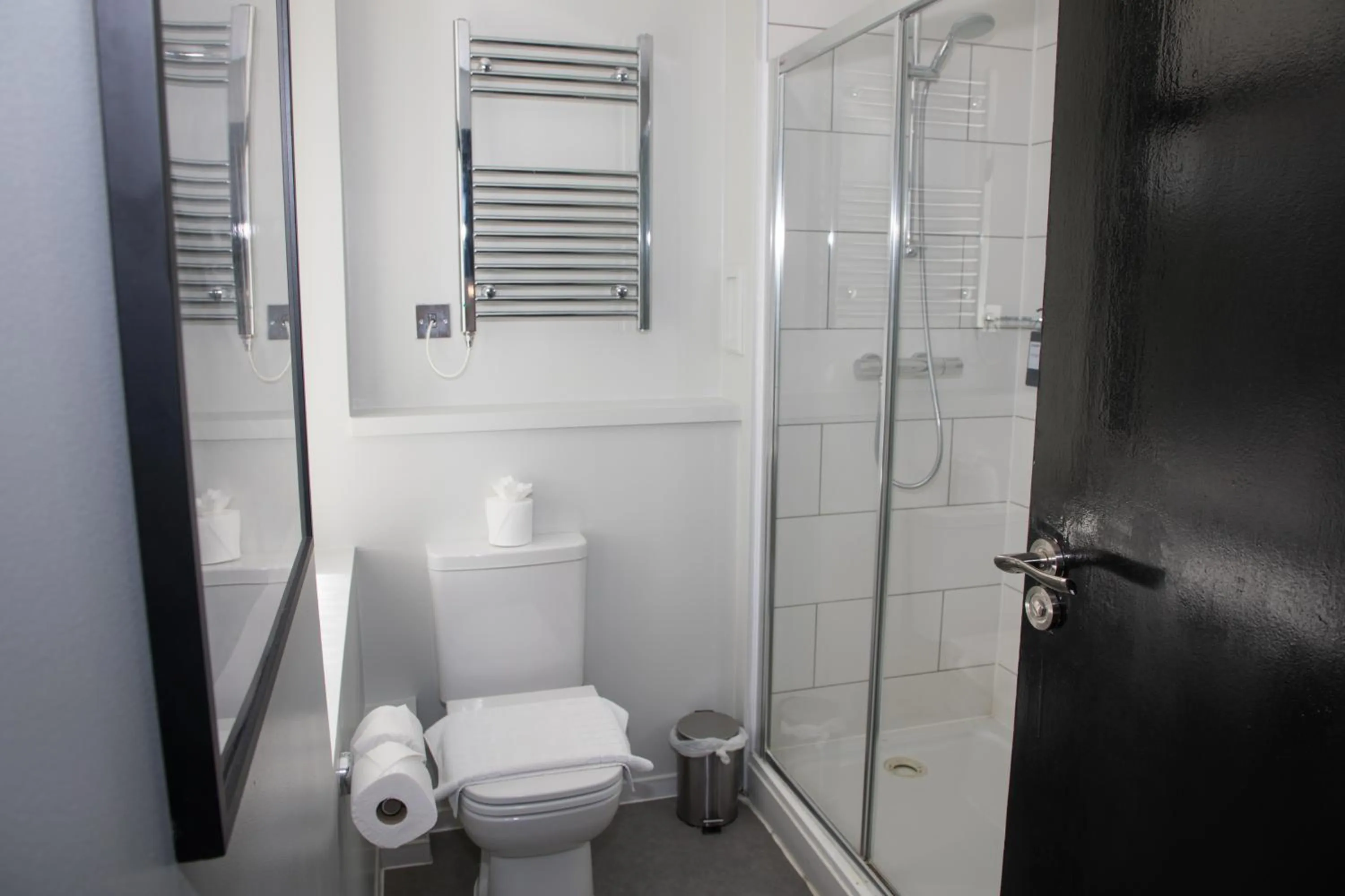 Bathroom in Park Inn by Radisson Bournemouth