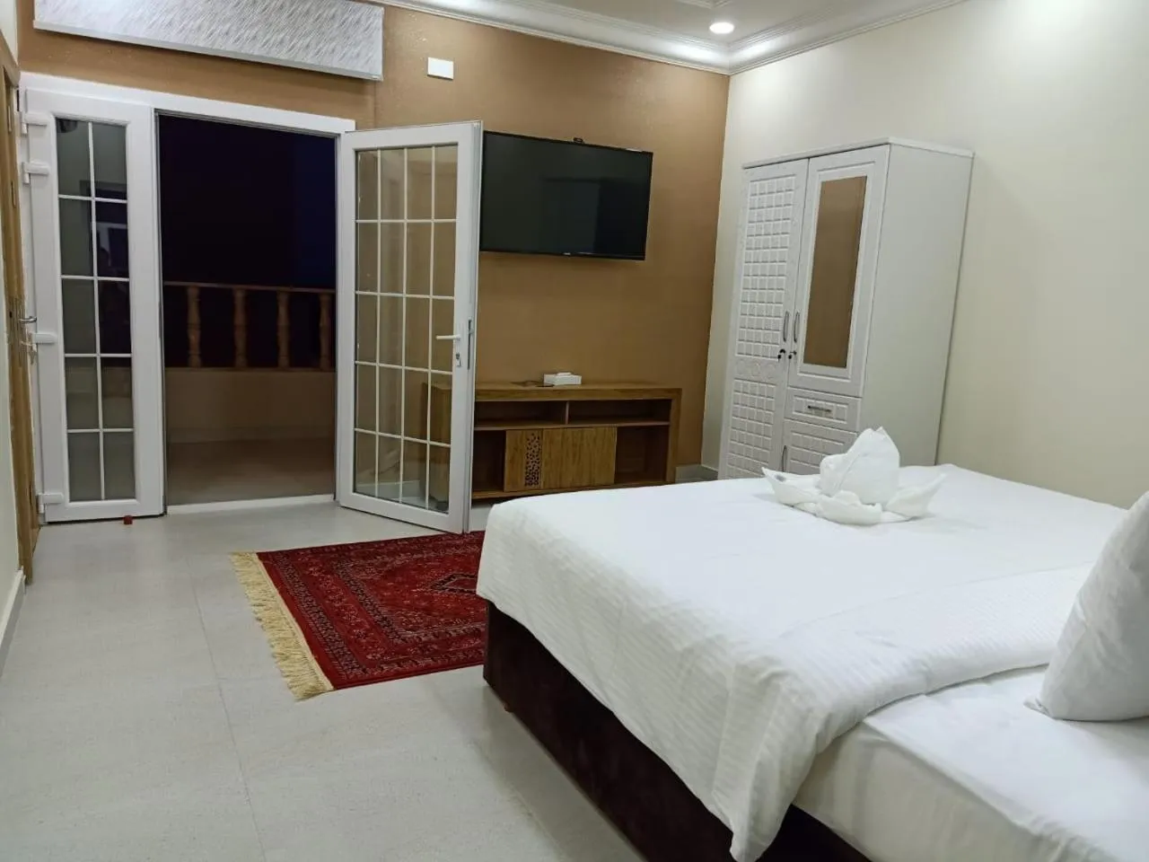 Photo of the whole room, Bed in Al Asala Resort