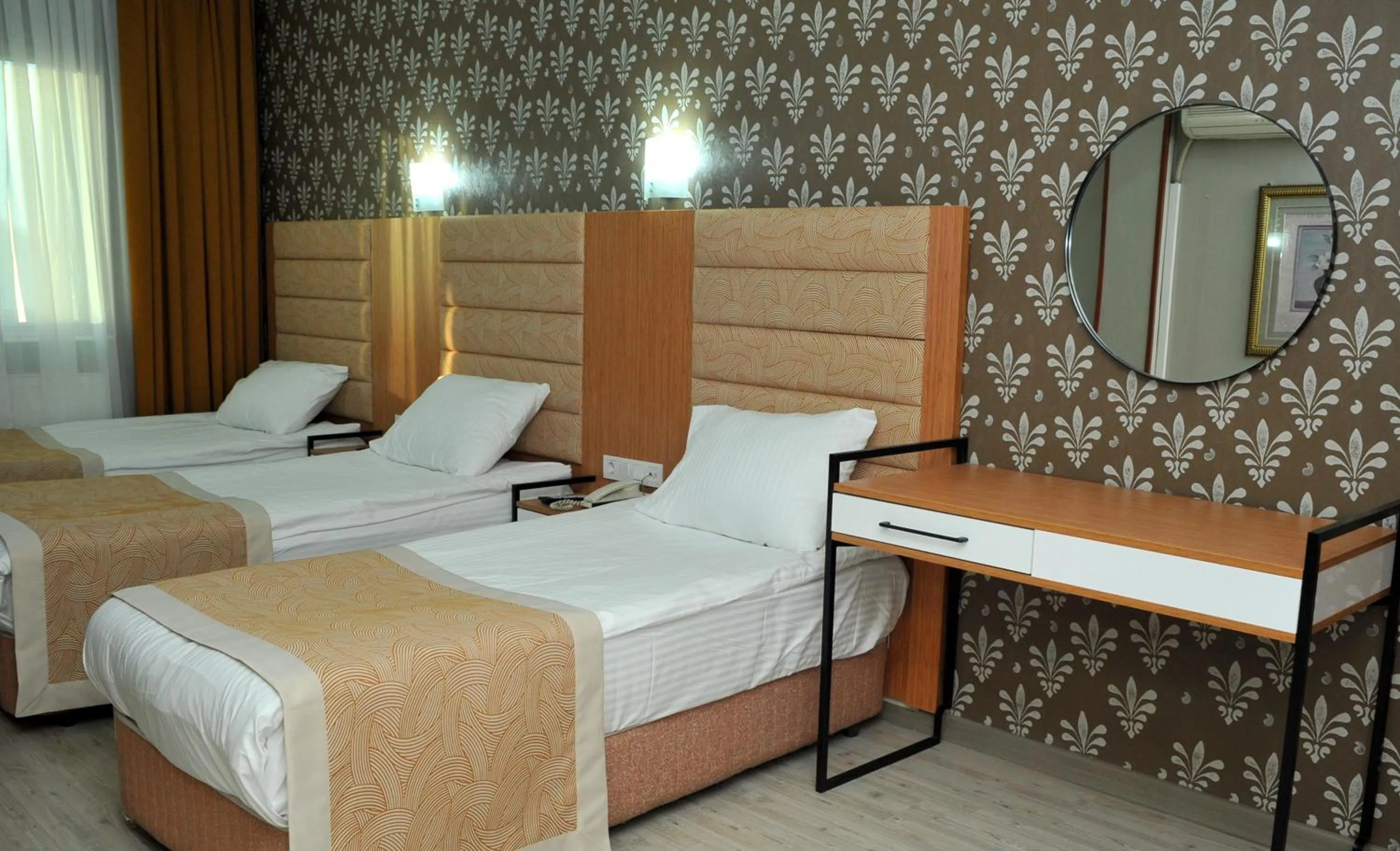 Photo of the whole room, Bed in Lion City Hotel Ankara
