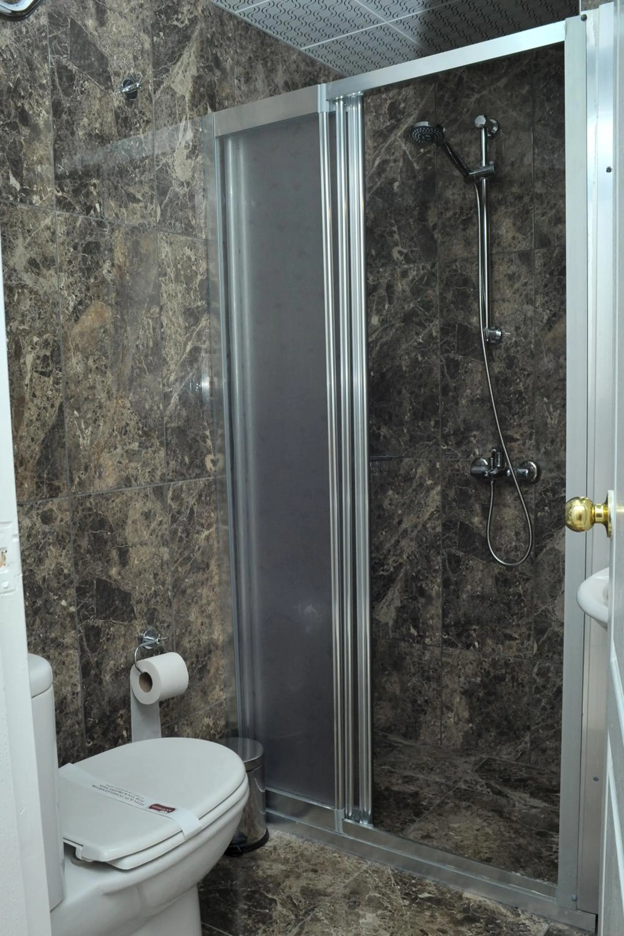 Bathroom in Lion City Hotel Ankara