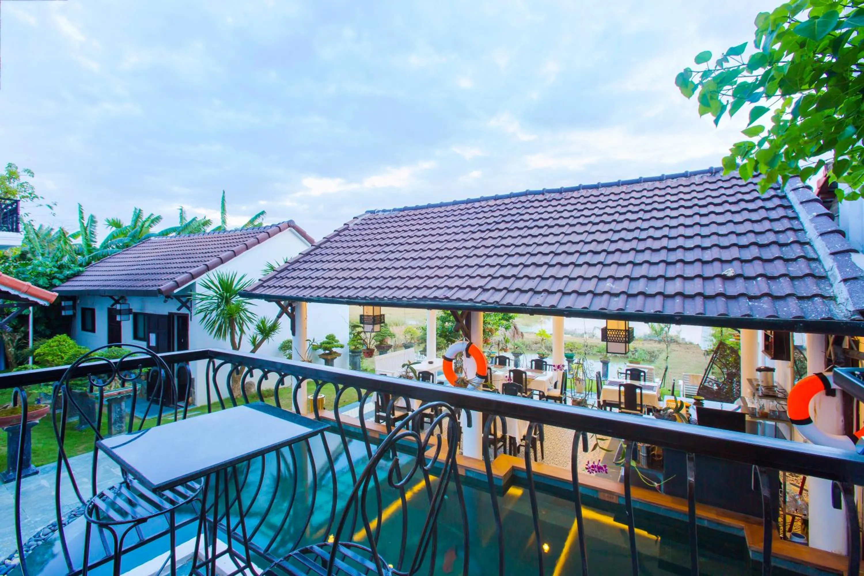 Riverside Impression Villa