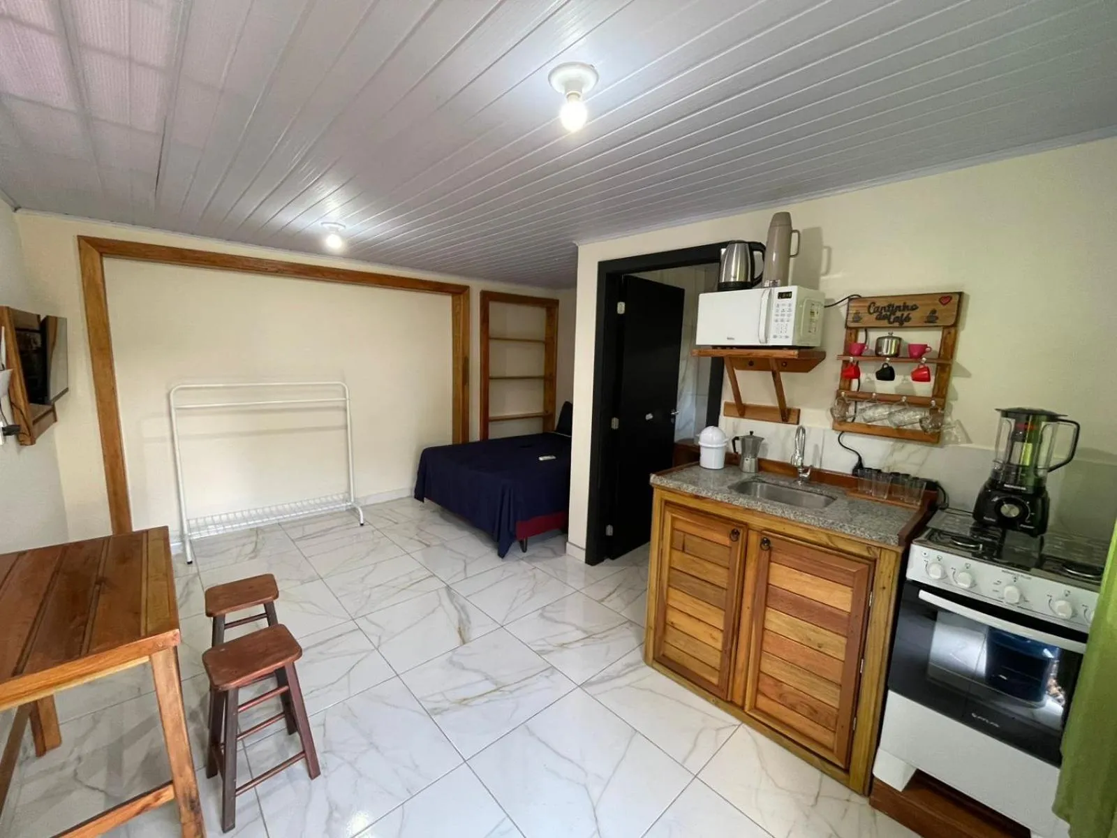 Kitchen or kitchenette in Paraiso do Estaleirinho - Balneario Camboriu