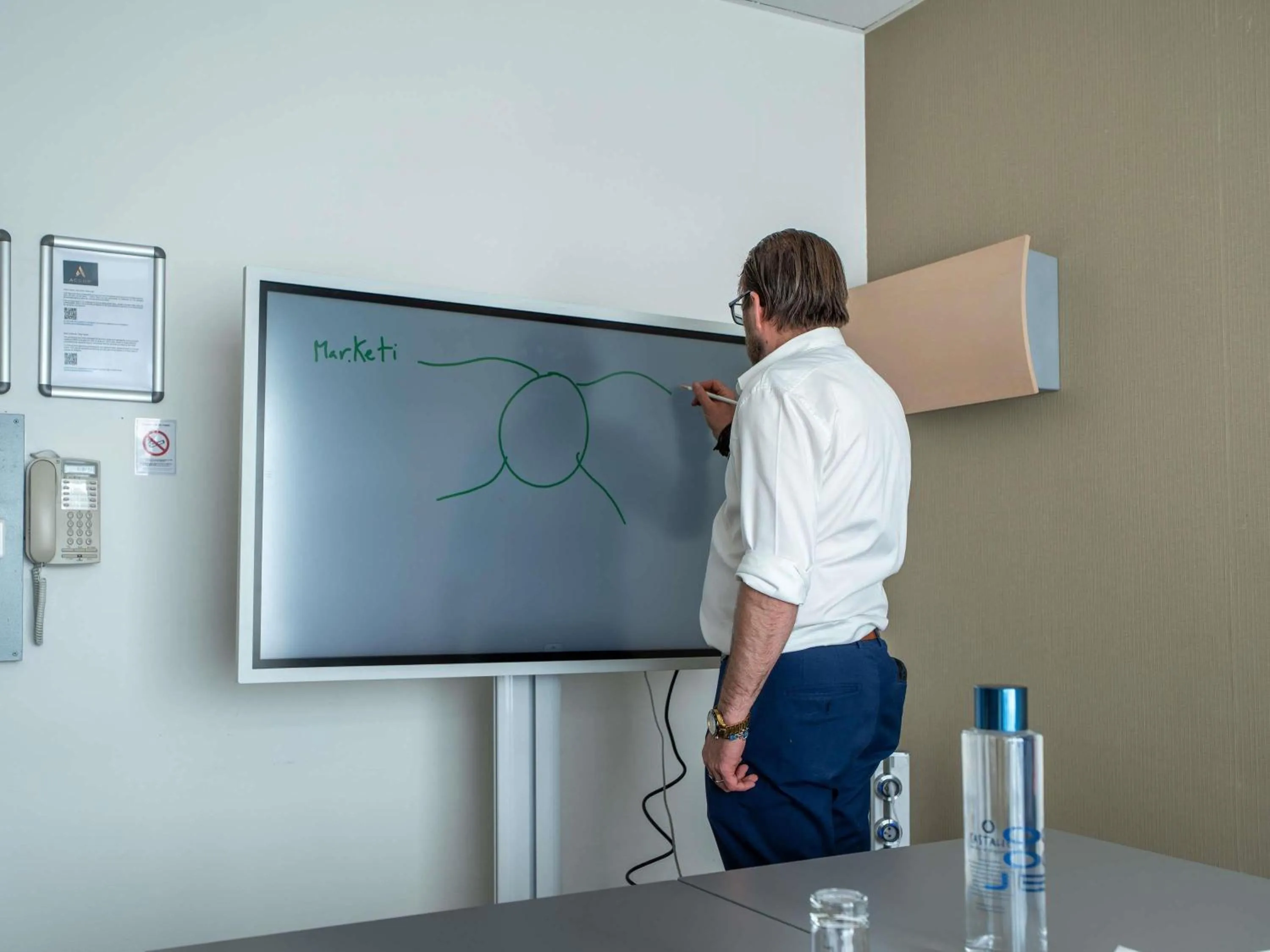 Meeting/conference room in Novotel Poissy Orgeval