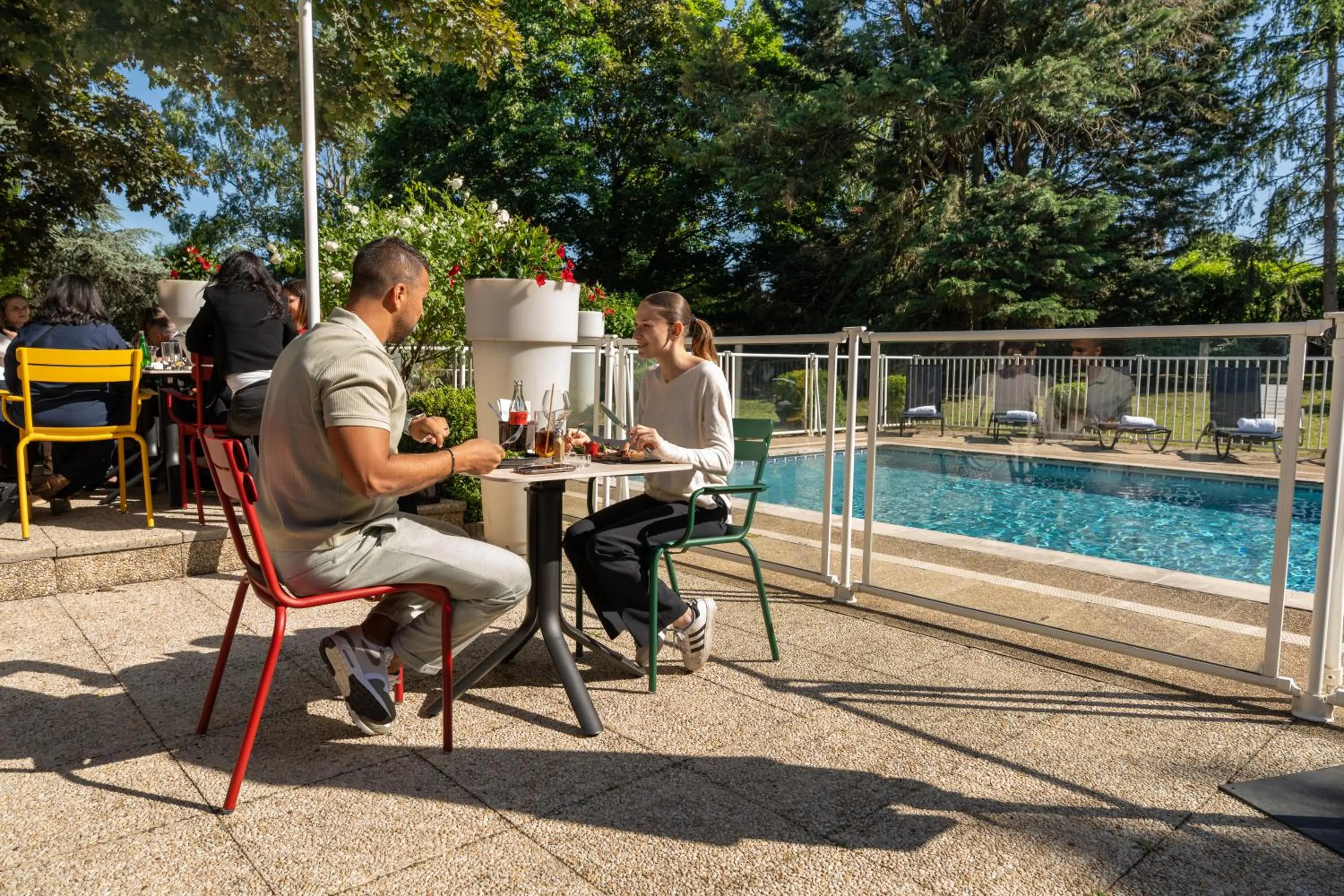 Patio in Novotel Poissy Orgeval