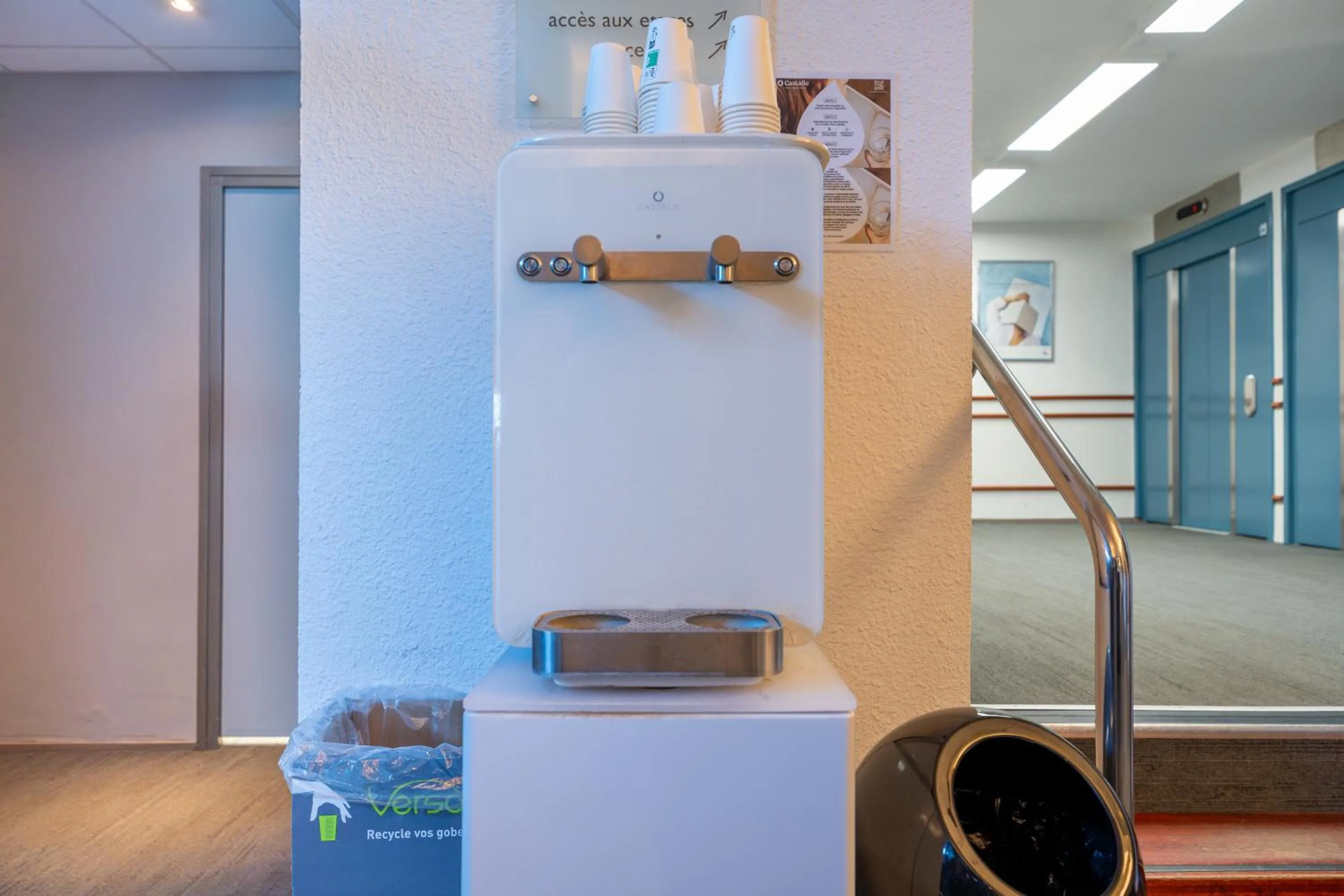 Lobby or reception in Novotel Poissy Orgeval