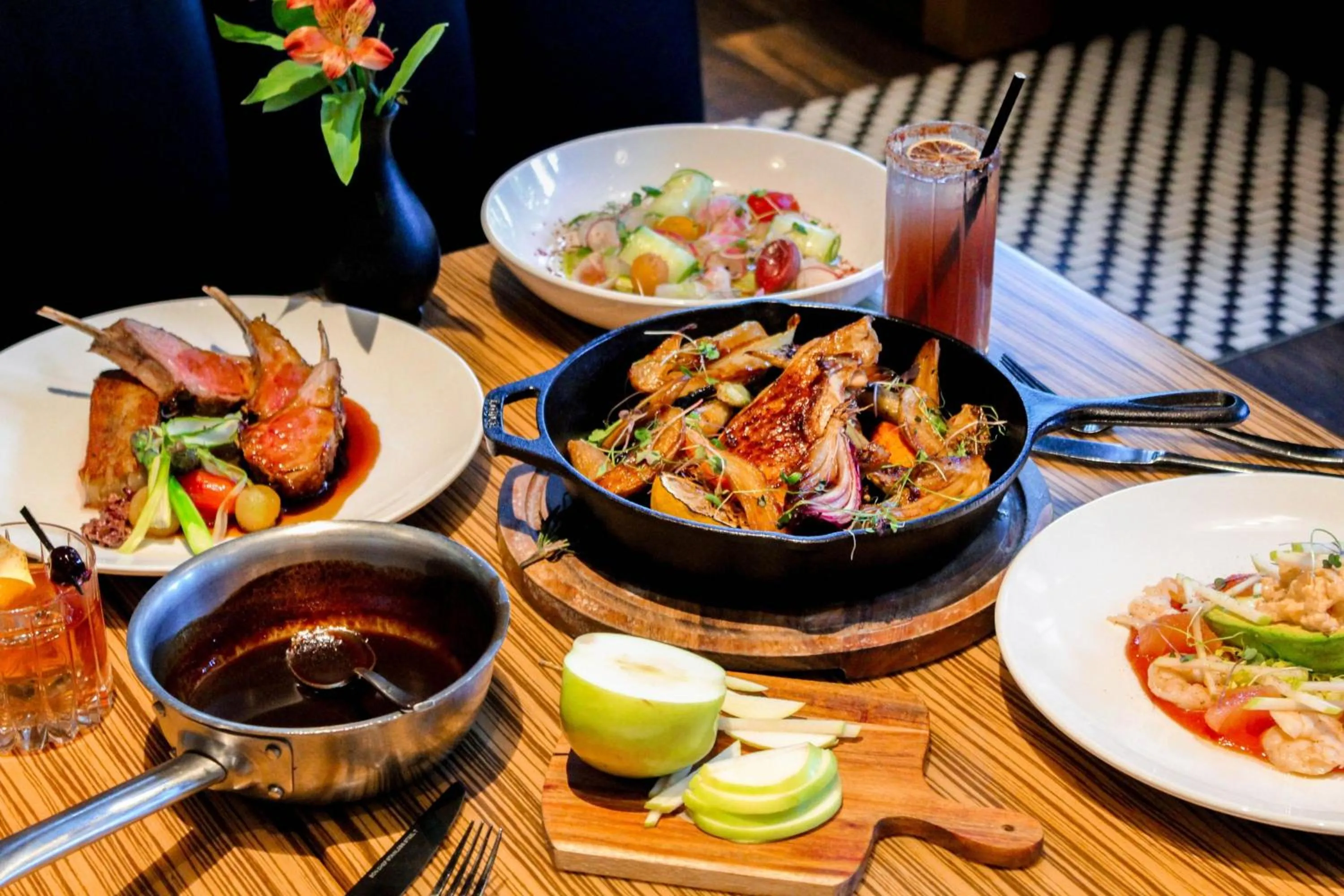 Restaurant/places to eat in Hotel Effie Sandestin Resort, Autograph Collection