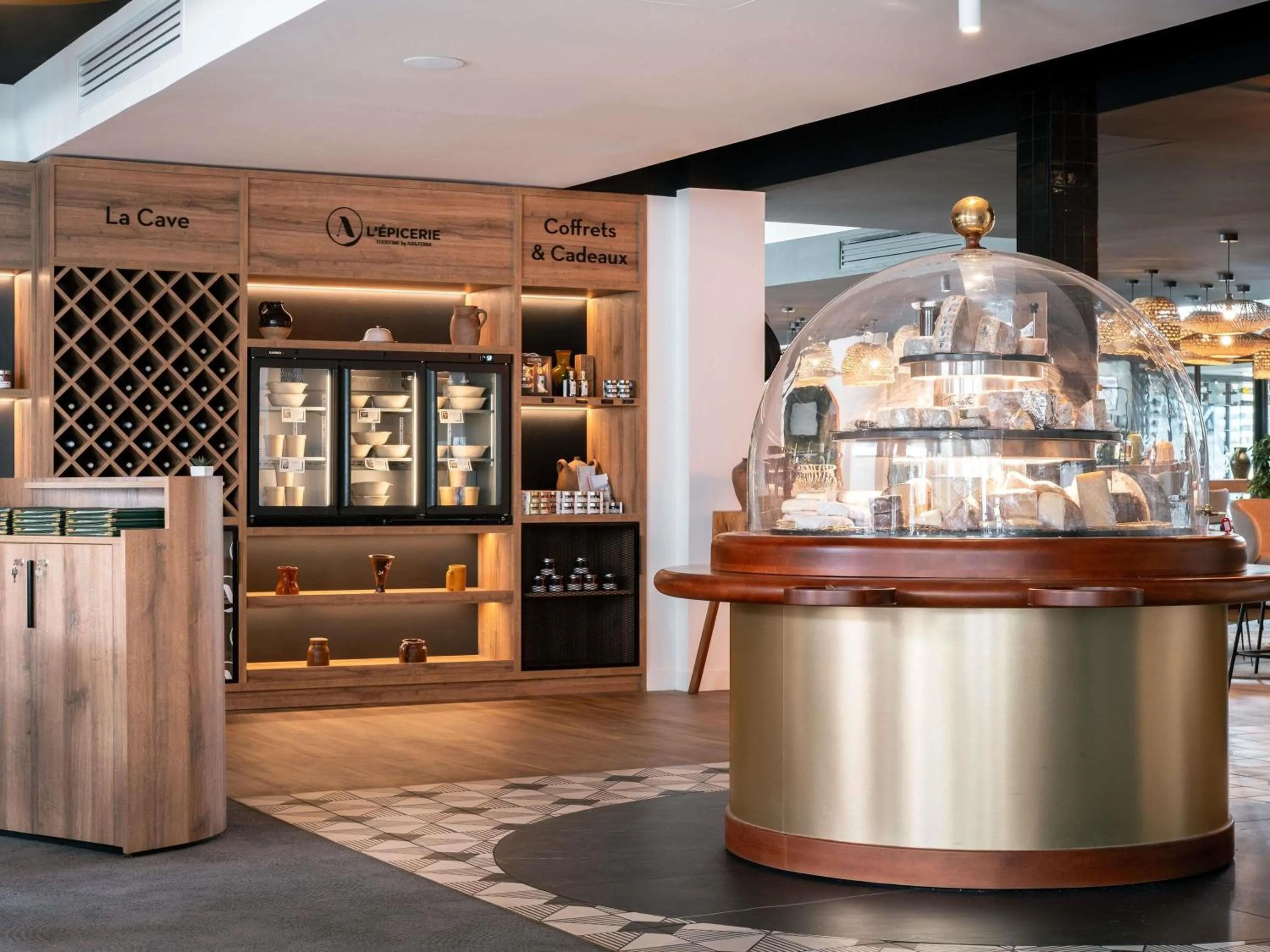 Property building in Novotel Chartres